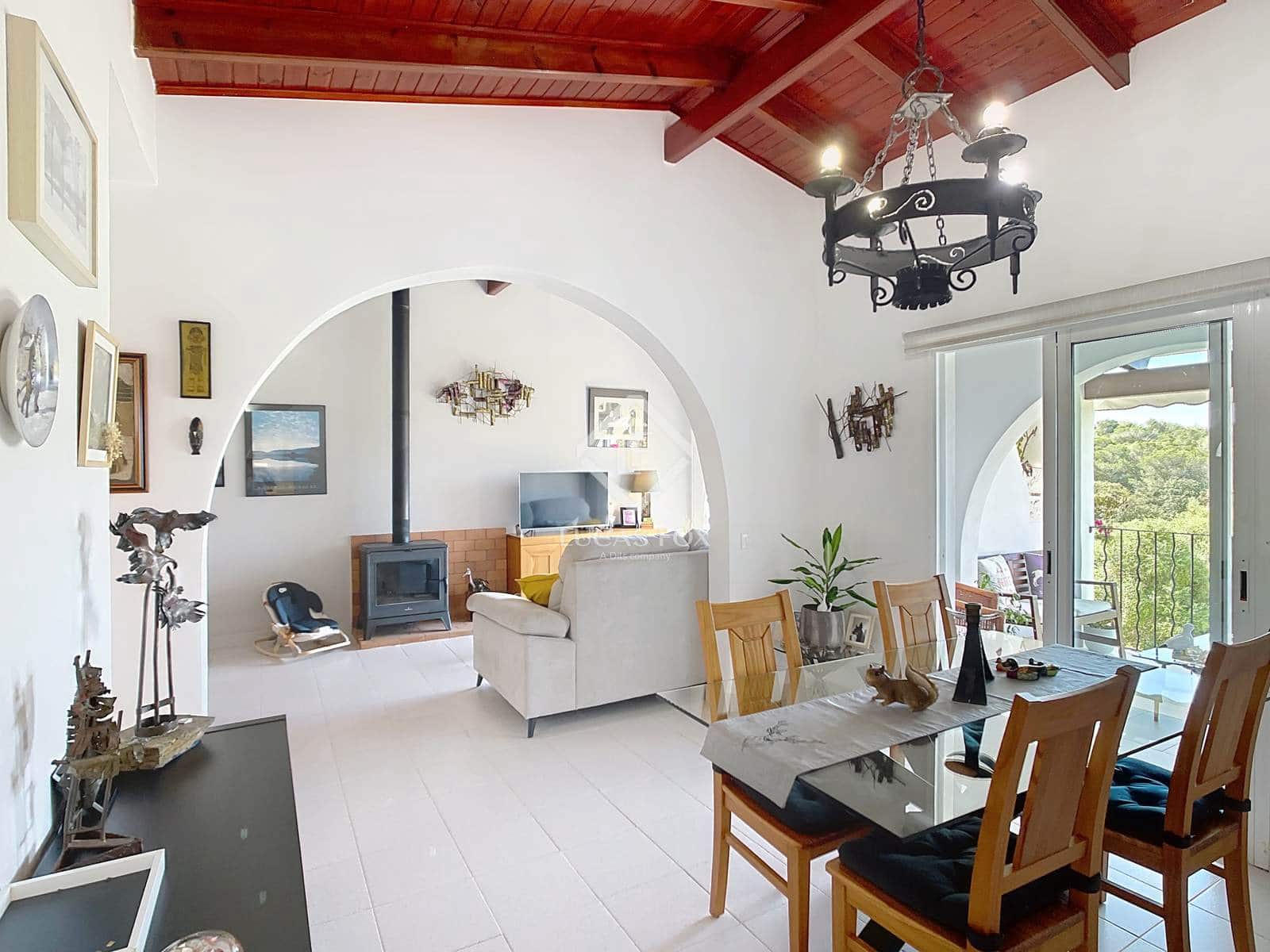 3 quarto Moradia para venda em Ciutadella de Menorca com piscina garagem - 1 050 000 € (Ref: 8969410)