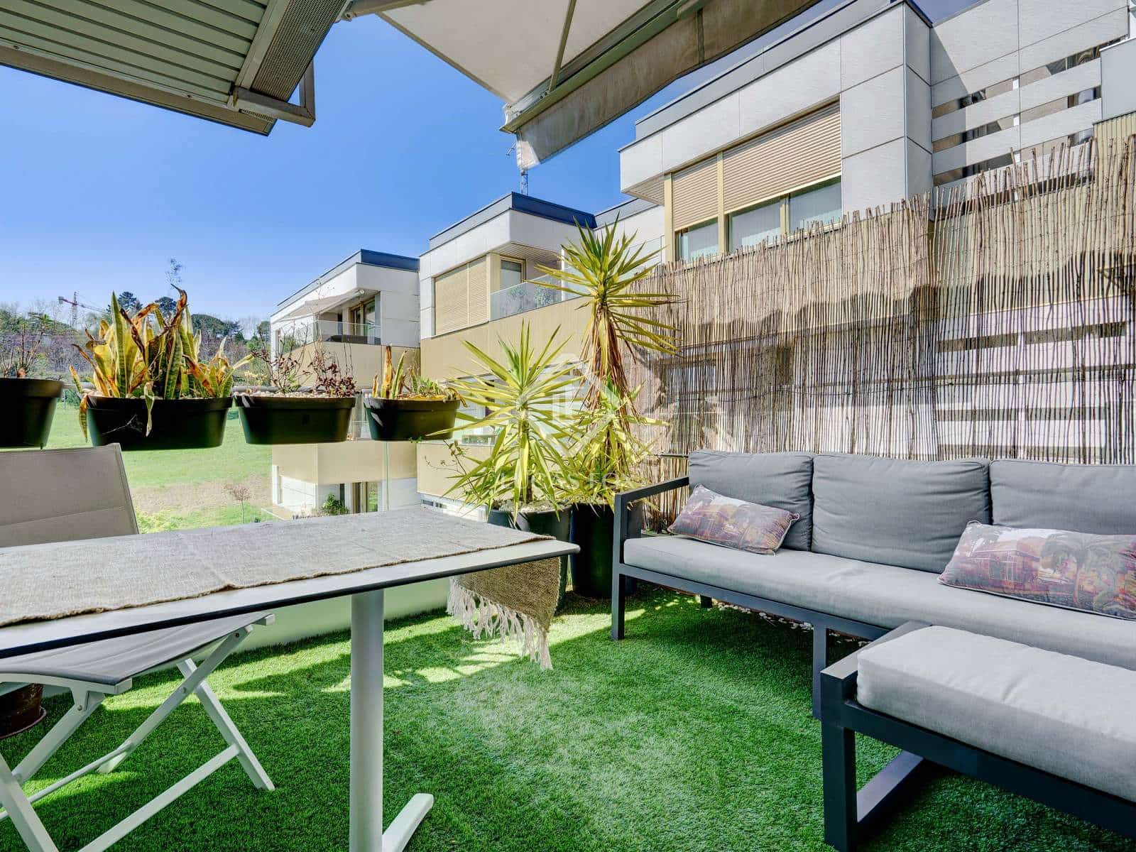 3 soveværelse Lejlighed til leje i Bilbao med swimmingpool garage - € 13.500 (Ref: 8969412)