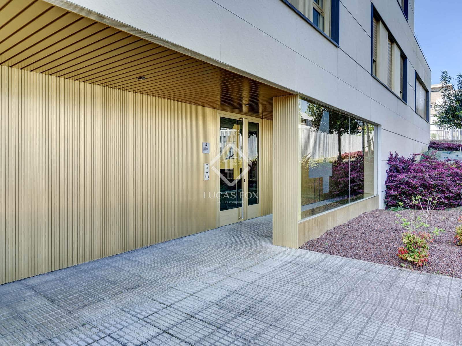 3 soveværelse Lejlighed til leje i Bilbao med swimmingpool garage - € 13.500 (Ref: 8969412)