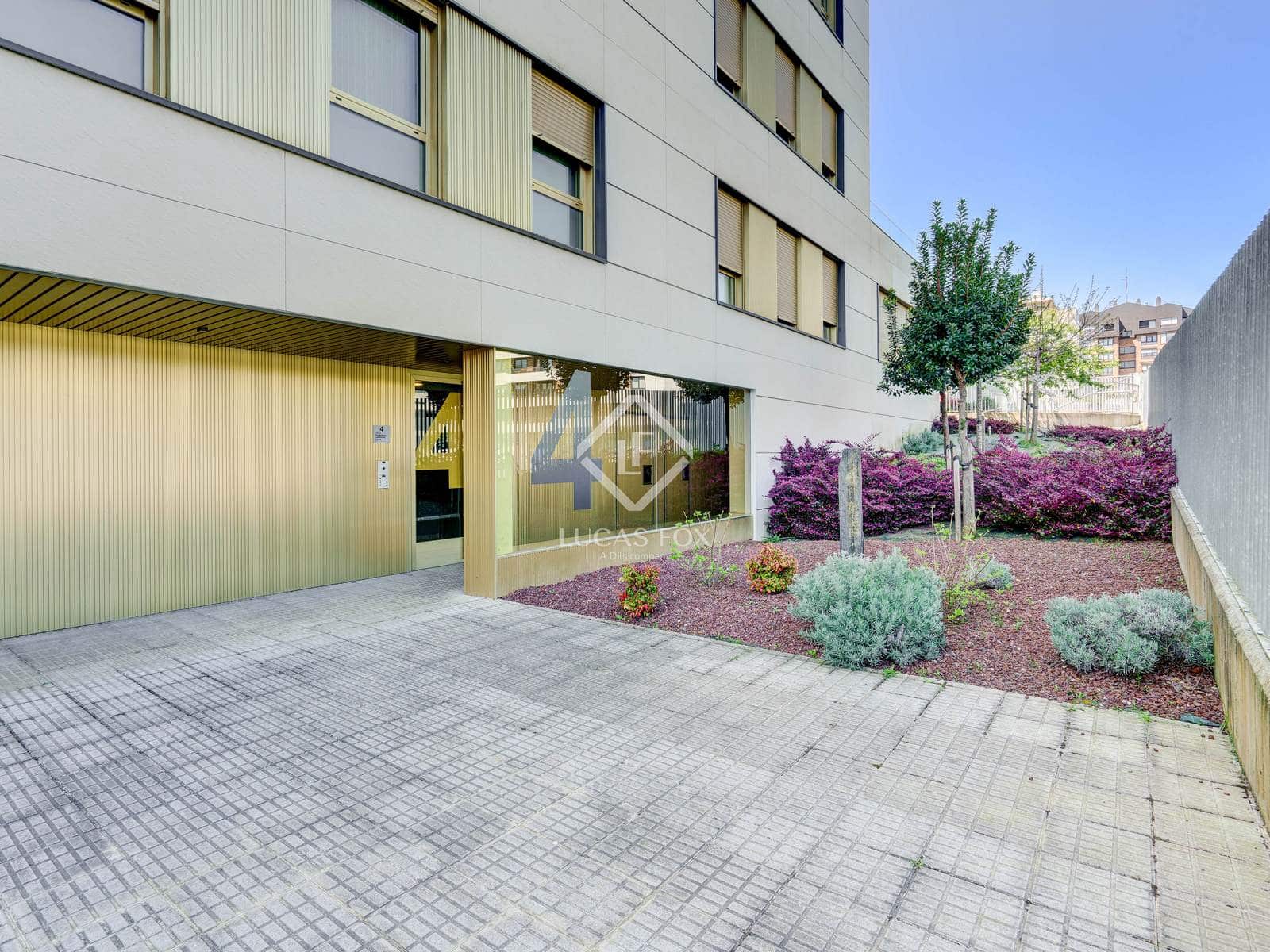 3 soveværelse Lejlighed til leje i Bilbao med swimmingpool garage - € 13.500 (Ref: 8969412)