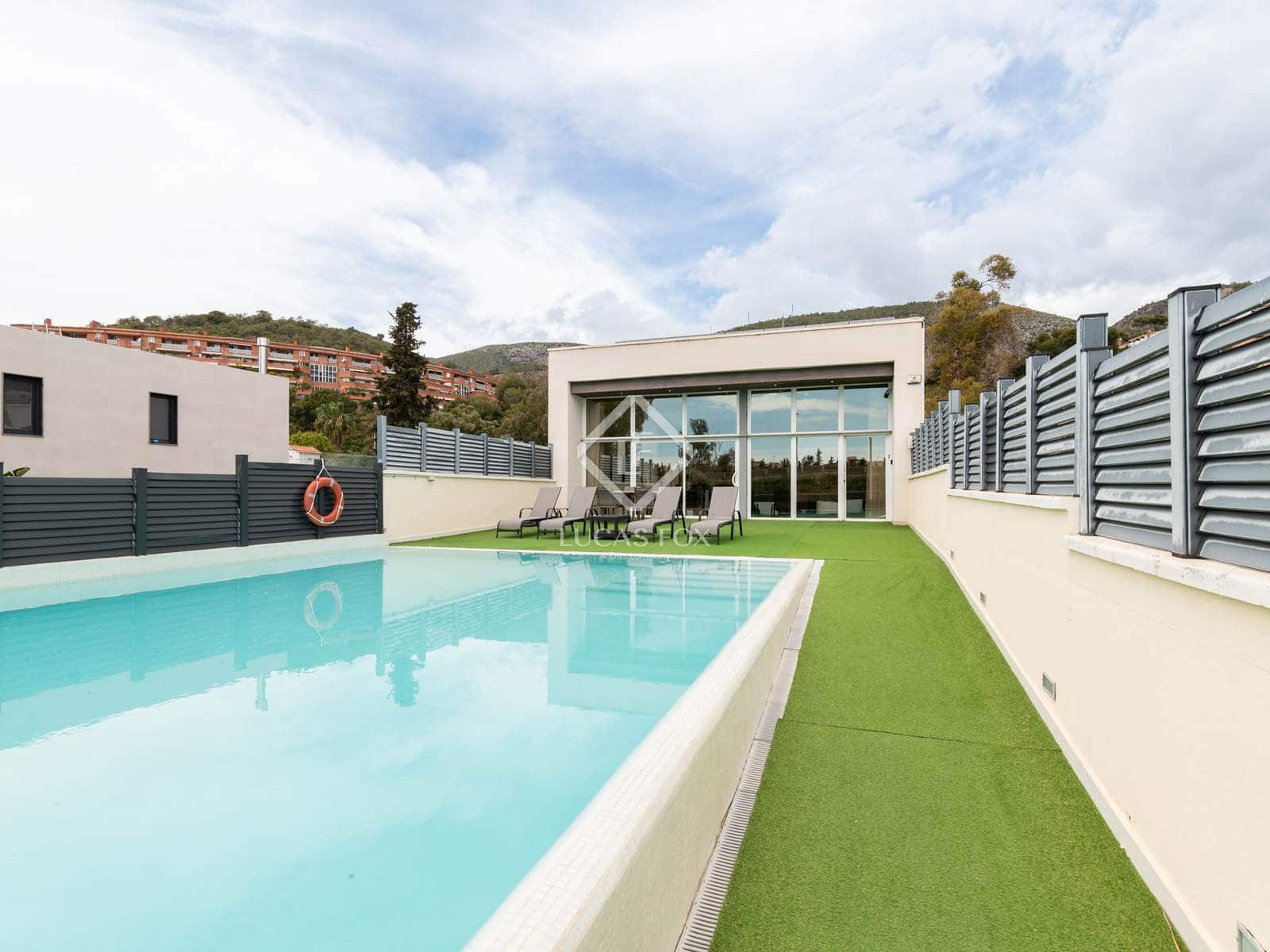 8 soveværelse Villa til salg i Castelldefels med swimmingpool garage - € 1.890.000 (Ref: 8969522)