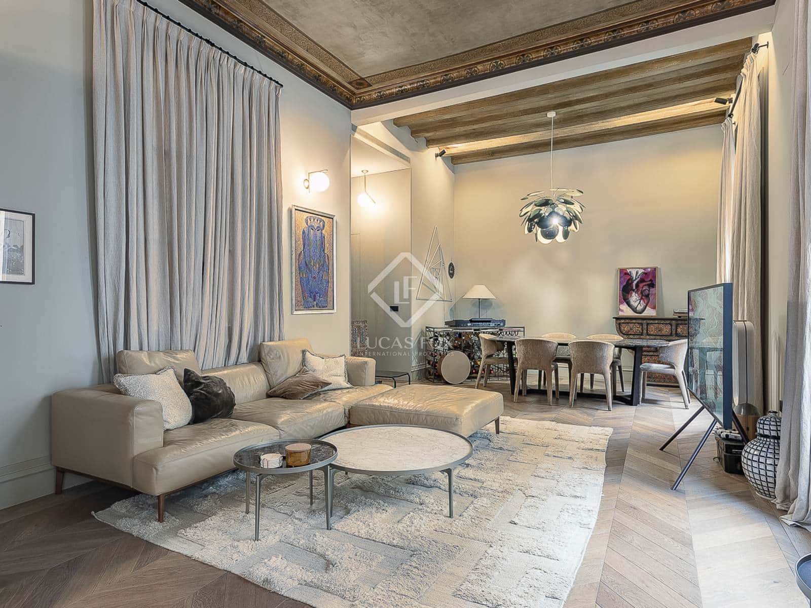 2 slaapkamer Appartement te koop in Barcelona stad - € 949.000 (Ref: 8969524)