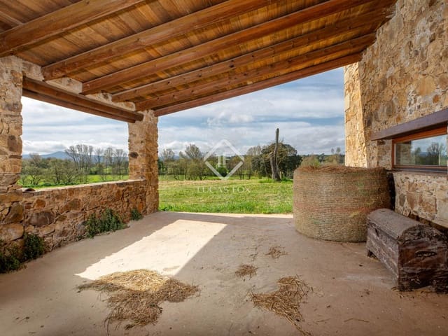 3 makuuhuone Maalaistalo myytävänä paikassa Llagostera mukana 
autotalli - 1 400 000 € (Ref: 8970895)