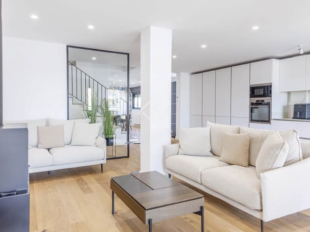 4 bedroom Villa for sale in Canet d'En Berenguer with pool garage - € 995,000 (Ref: 8970898)