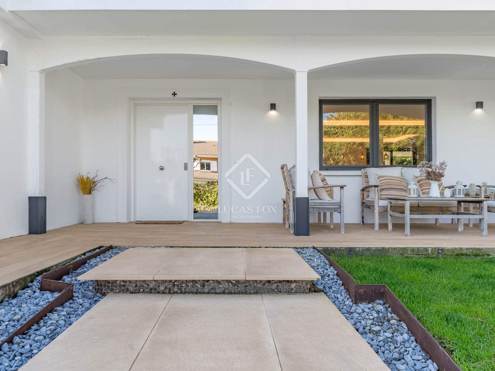 5 soveværelse Villa til salg i Pozuelo de Alarcon med swimmingpool garage - € 2.625.000 (Ref: 8971127)