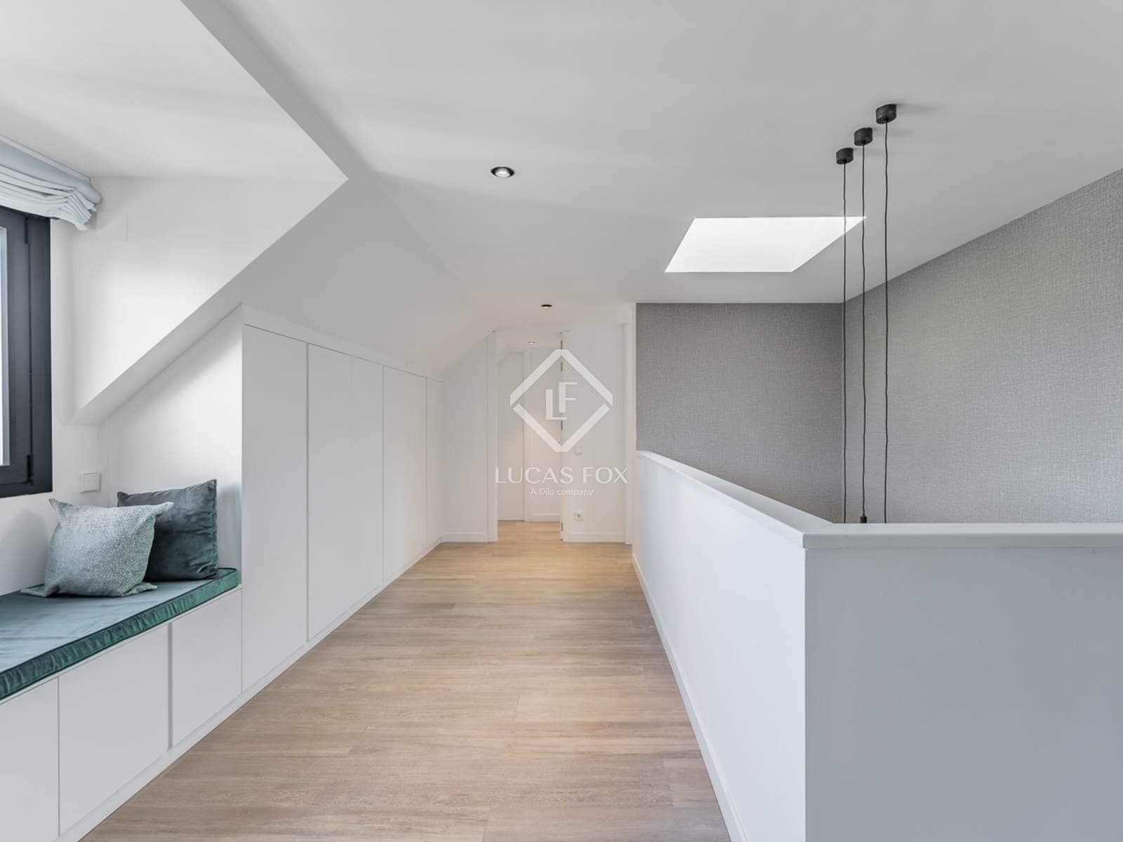 5 soveværelse Villa til salg i Pozuelo de Alarcon med swimmingpool garage - € 2.625.000 (Ref: 8971127)