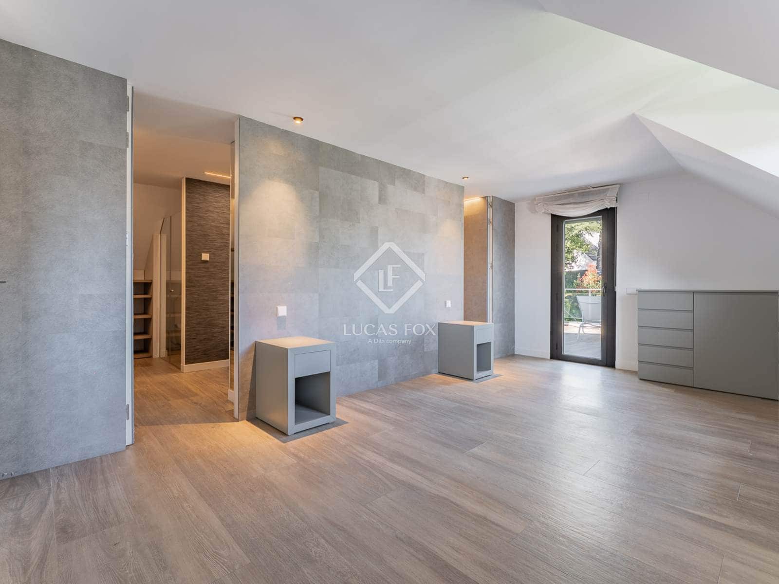 5 soveværelse Villa til salg i Pozuelo de Alarcon med swimmingpool garage - € 2.625.000 (Ref: 8971127)