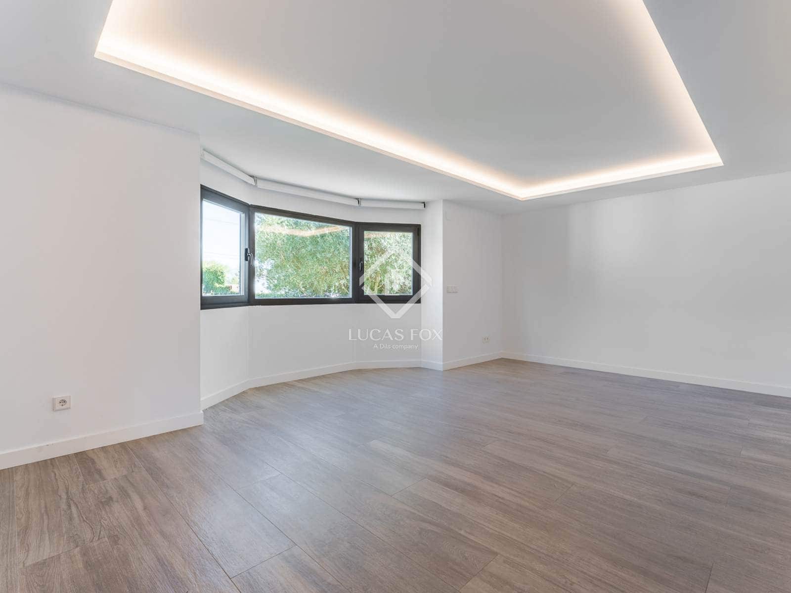 5 soveværelse Villa til salg i Pozuelo de Alarcon med swimmingpool garage - € 2.625.000 (Ref: 8971127)