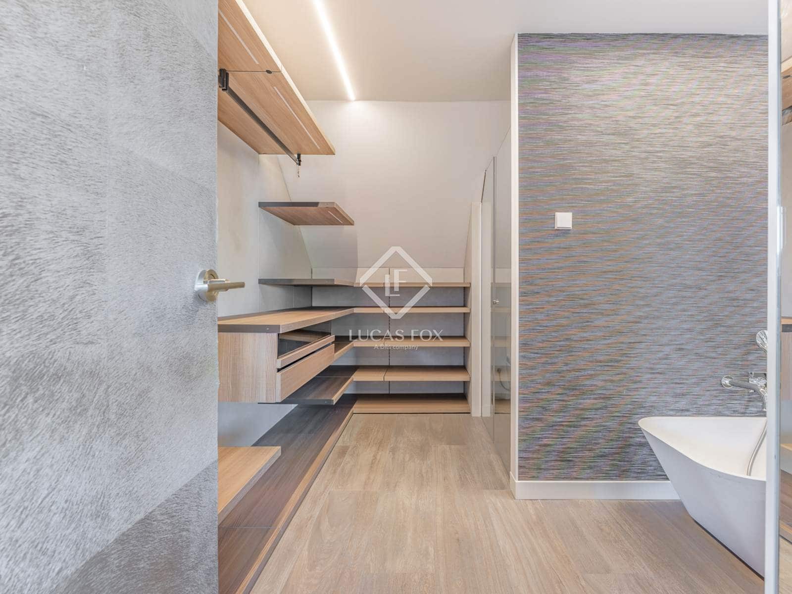 5 soveværelse Villa til salg i Pozuelo de Alarcon med swimmingpool garage - € 2.625.000 (Ref: 8971127)