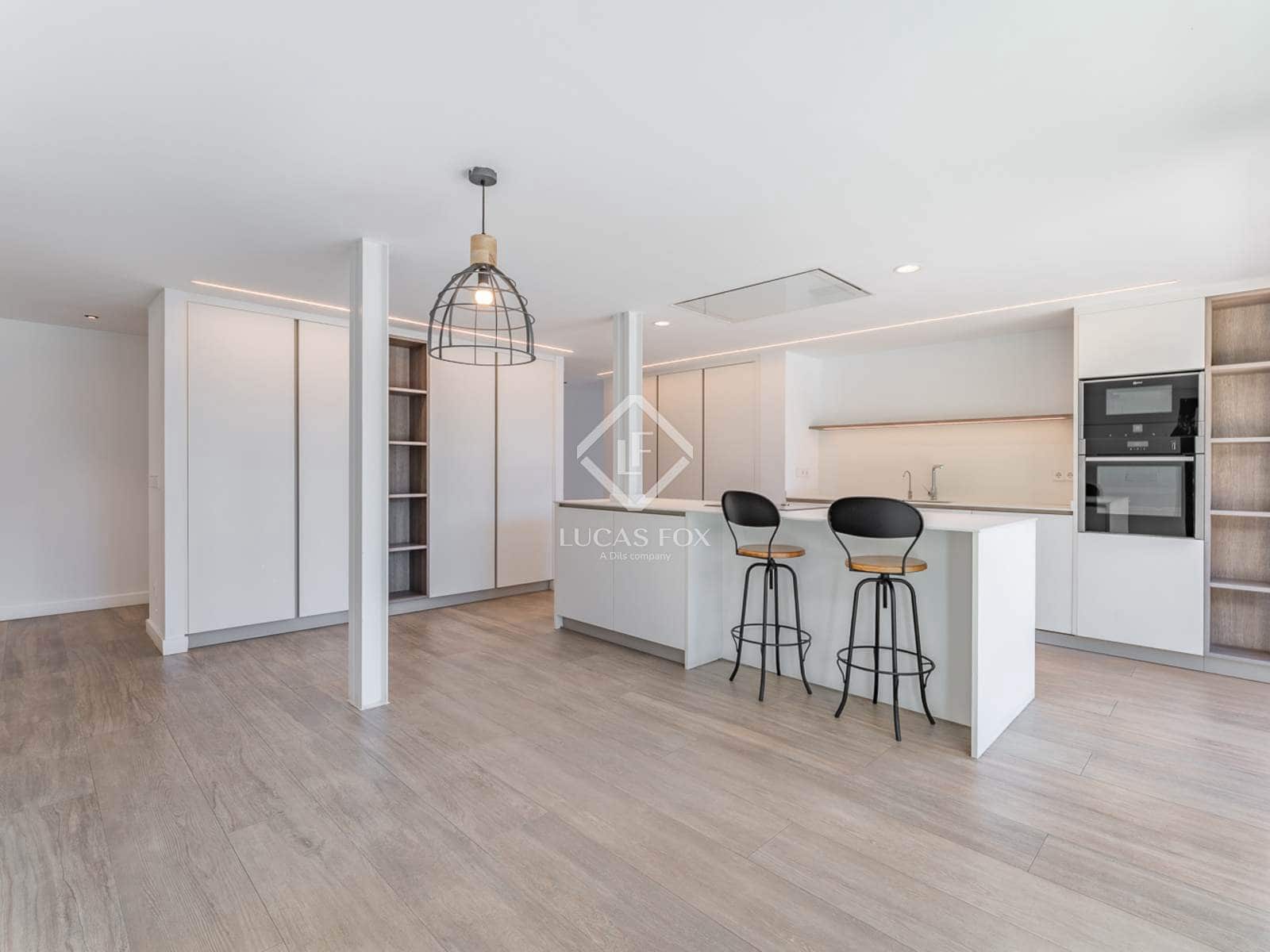 5 soveværelse Villa til salg i Pozuelo de Alarcon med swimmingpool garage - € 2.625.000 (Ref: 8971127)