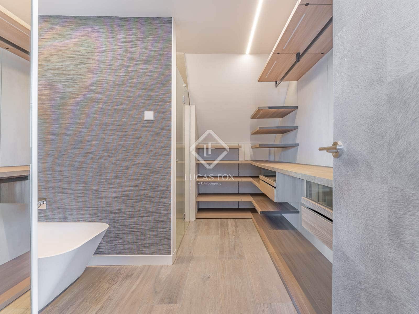 5 soveværelse Villa til salg i Pozuelo de Alarcon med swimmingpool garage - € 2.625.000 (Ref: 8971127)