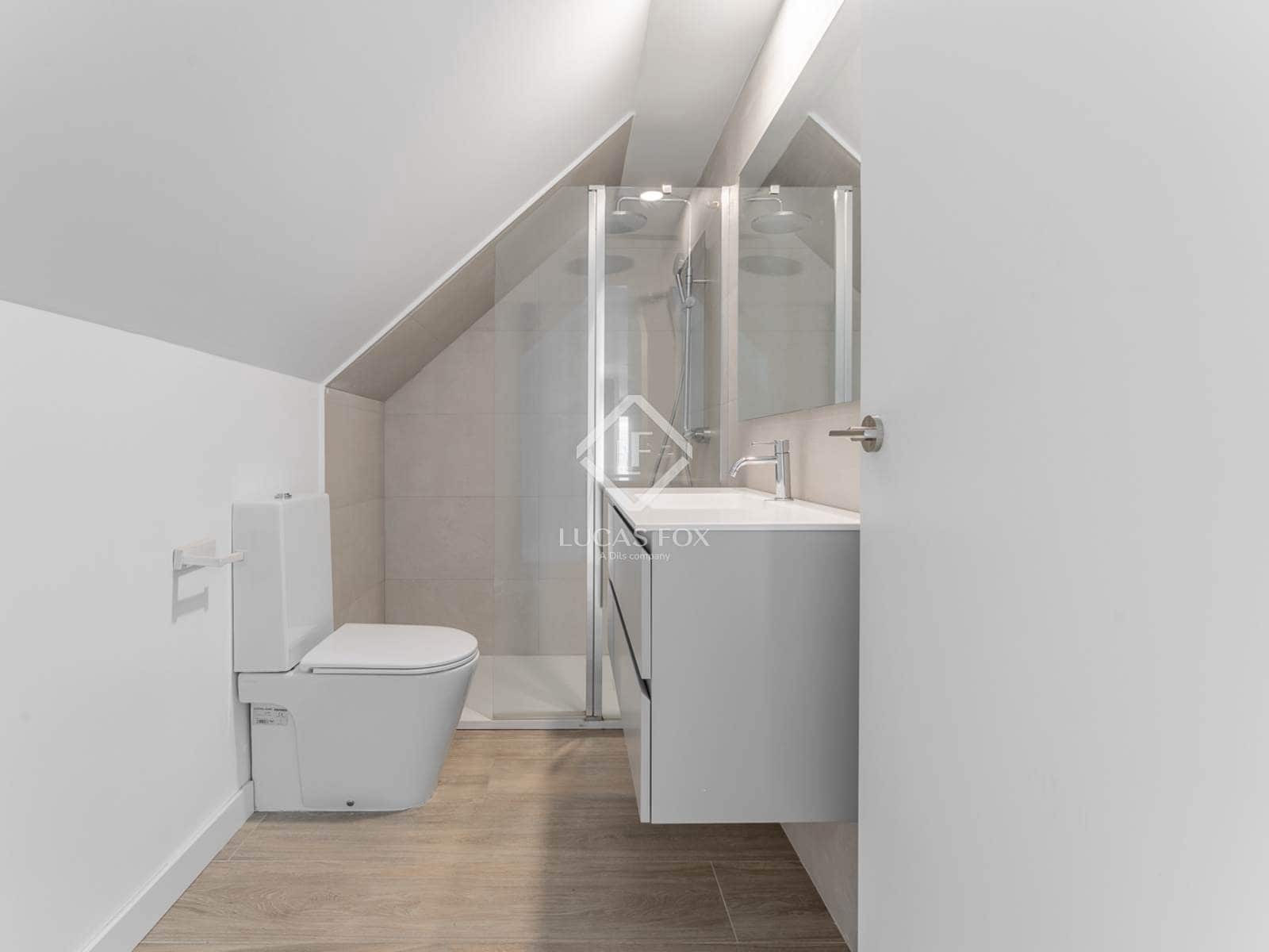 5 soveværelse Villa til salg i Pozuelo de Alarcon med swimmingpool garage - € 2.625.000 (Ref: 8971127)