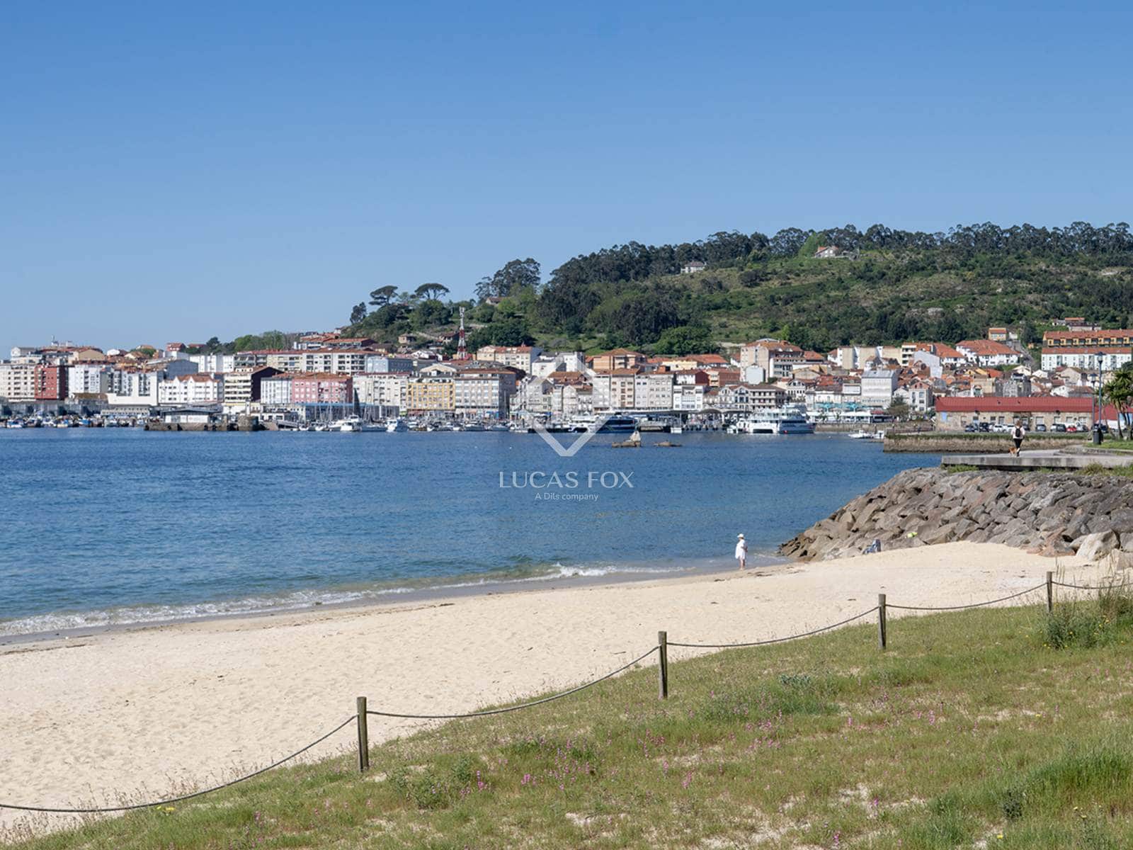 1 bedroom Finca/Country House for sale in Cangas - € 1,800,000 (Ref: 8971130)