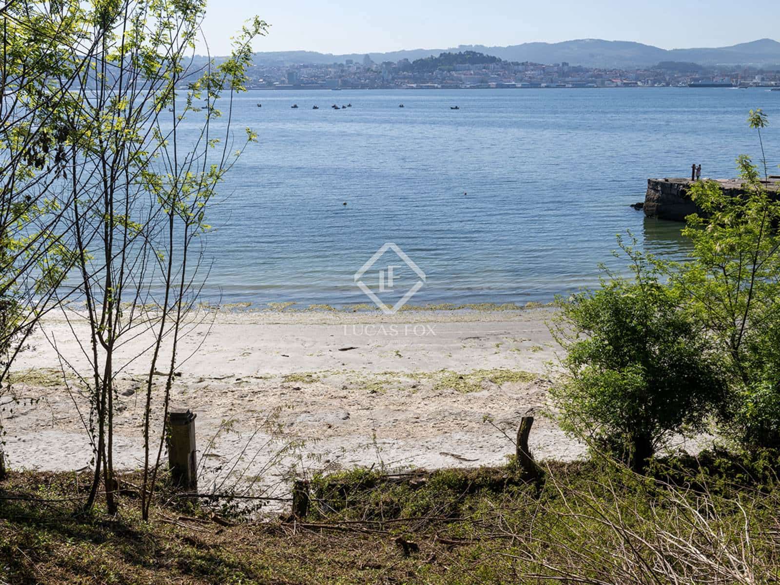 1 bedroom Finca/Country House for sale in Cangas - € 1,800,000 (Ref: 8971130)