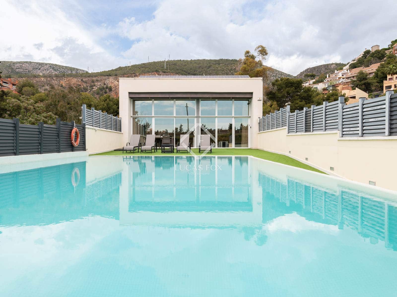 7 soveværelse Villa til leje i Castelldefels med swimmingpool garage - € 8.950 (Ref: 8971726)