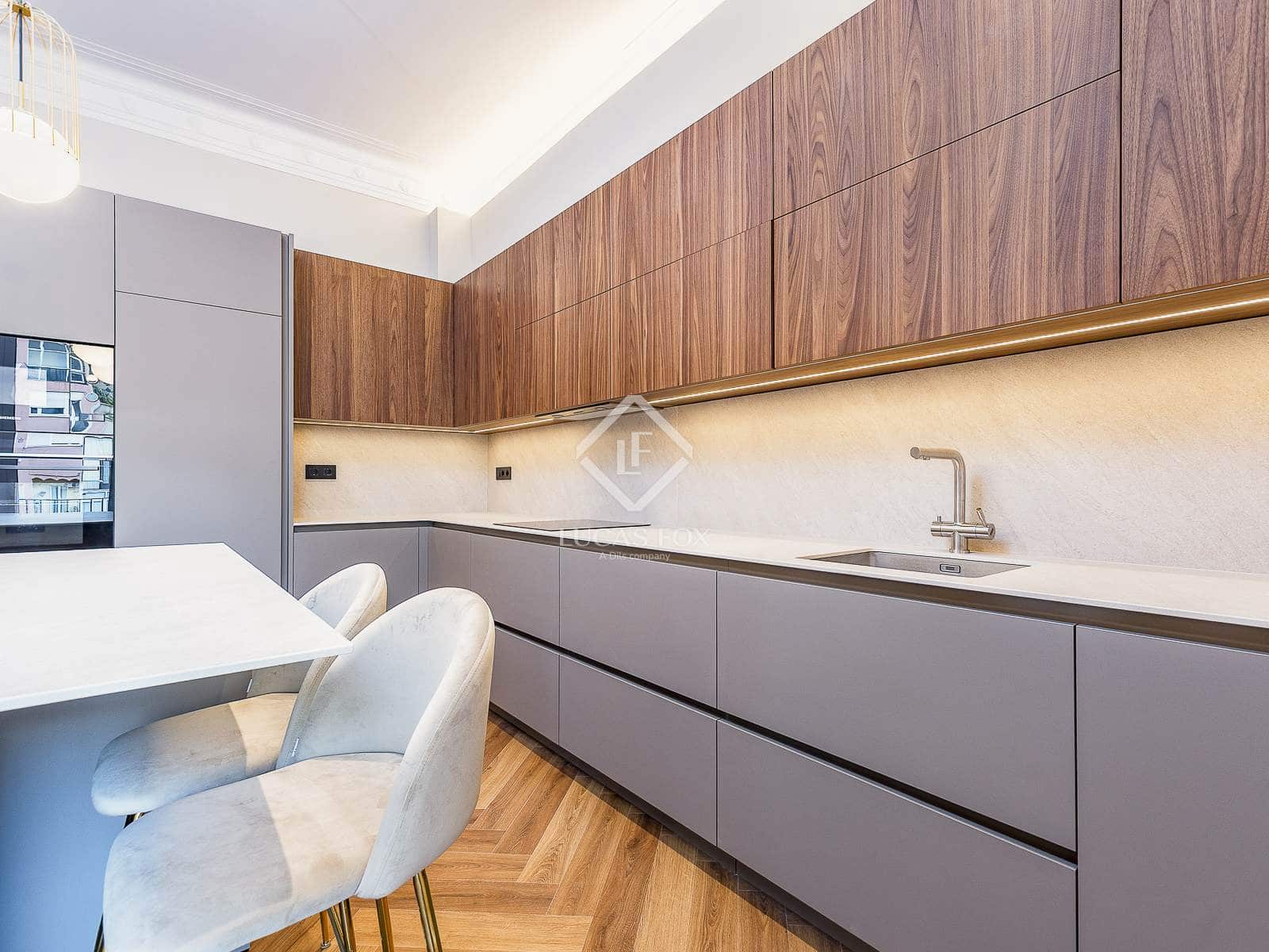 3 quarto Apartamento para venda em Barcelona cidade - 1 780 000 € (Ref: 8973947)