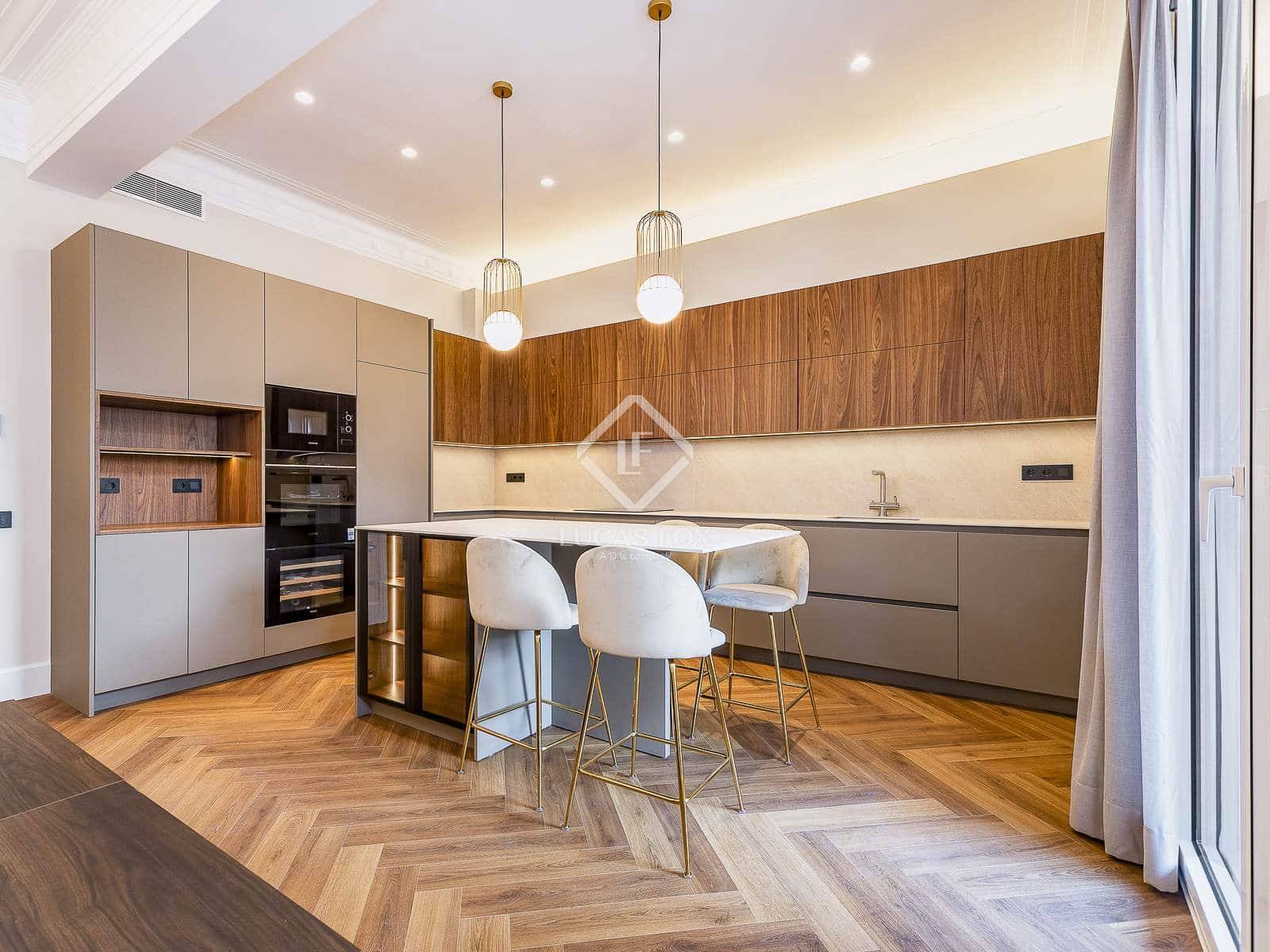 3 quarto Apartamento para venda em Barcelona cidade - 1 780 000 € (Ref: 8973947)