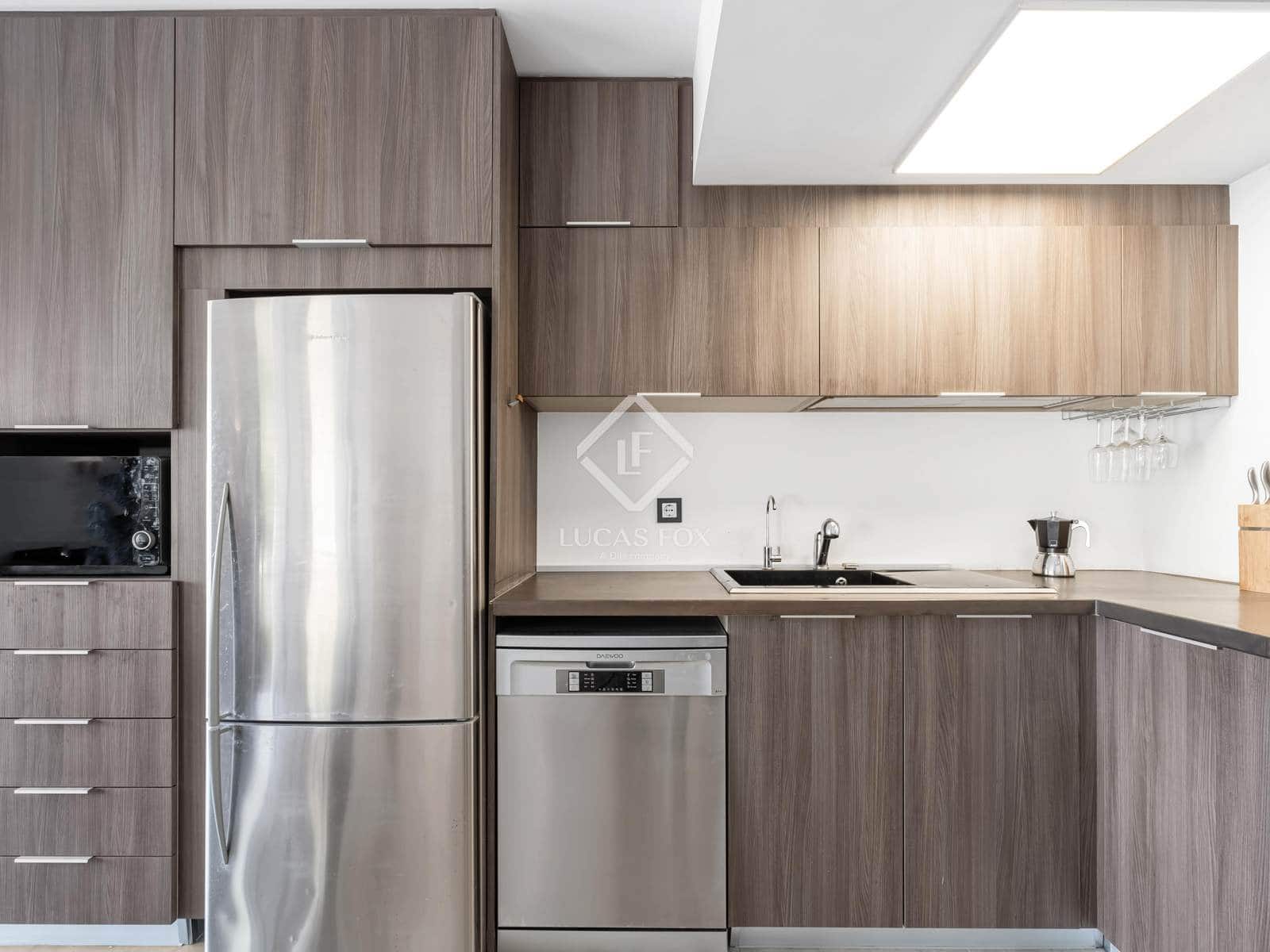 Chalet de 3 habitaciones en Alicante / Alacant ciudad en venta - 1.350.000 € (Ref: 8977684)