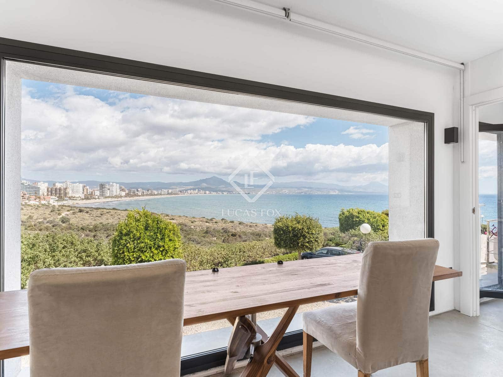 Chalet de 3 habitaciones en Alicante / Alacant ciudad en venta - 1.350.000 € (Ref: 8977684)