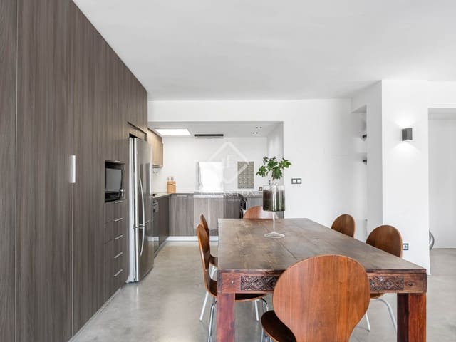 Chalet de 3 habitaciones en Alicante / Alacant ciudad en venta - 1.350.000 € (Ref: 8977684)