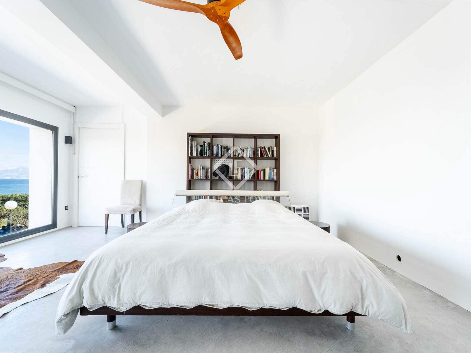 Chalet de 3 habitaciones en Alicante / Alacant ciudad en venta - 1.350.000 € (Ref: 8977684)