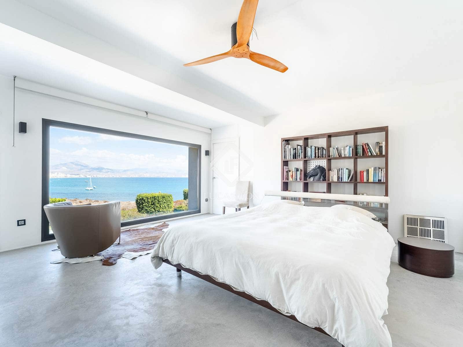 Chalet de 3 habitaciones en Alicante / Alacant ciudad en venta - 1.350.000 € (Ref: 8977684)