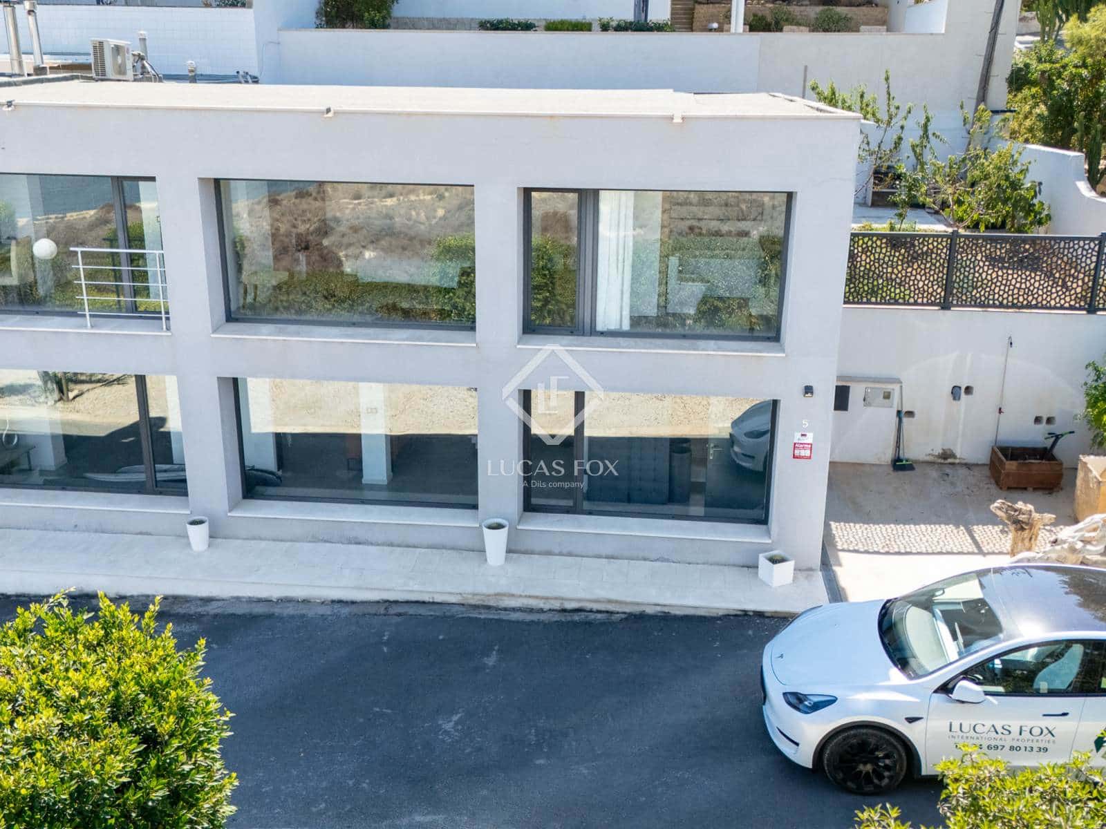 Chalet de 3 habitaciones en Alicante / Alacant ciudad en venta - 1.350.000 € (Ref: 8977684)