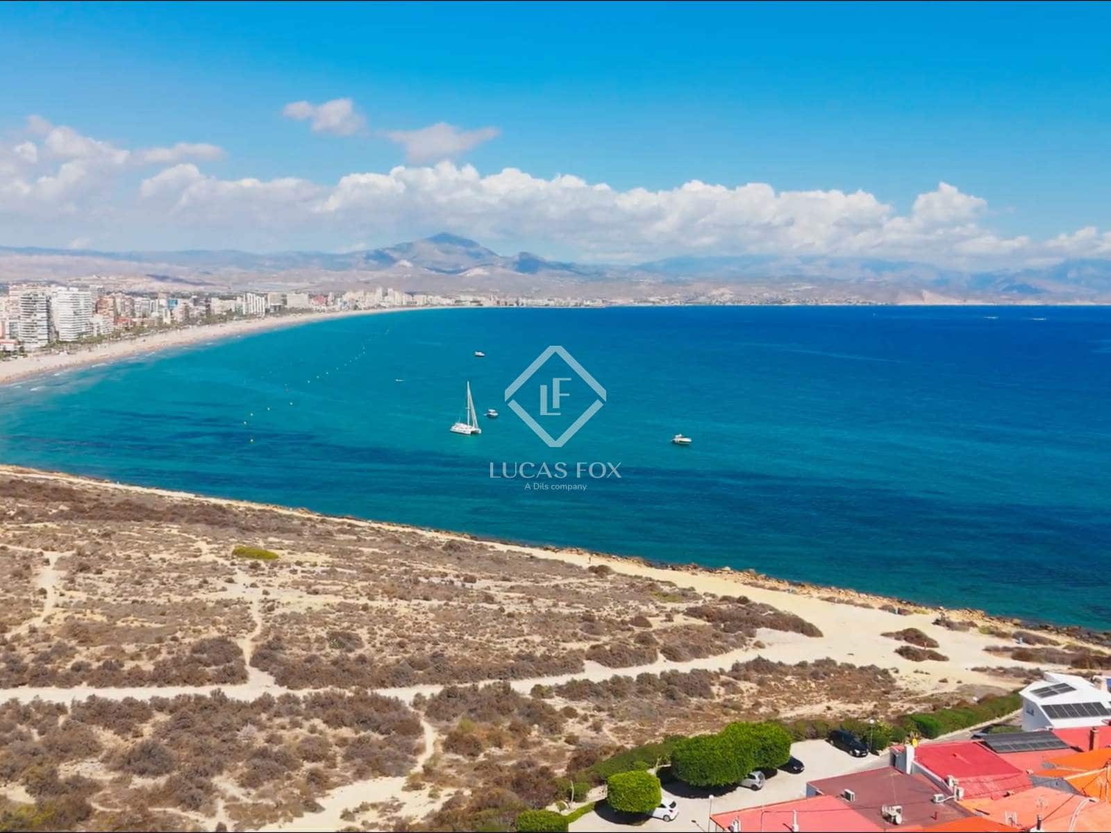 Chalet de 3 habitaciones en Alicante / Alacant ciudad en venta - 1.350.000 € (Ref: 8977684)