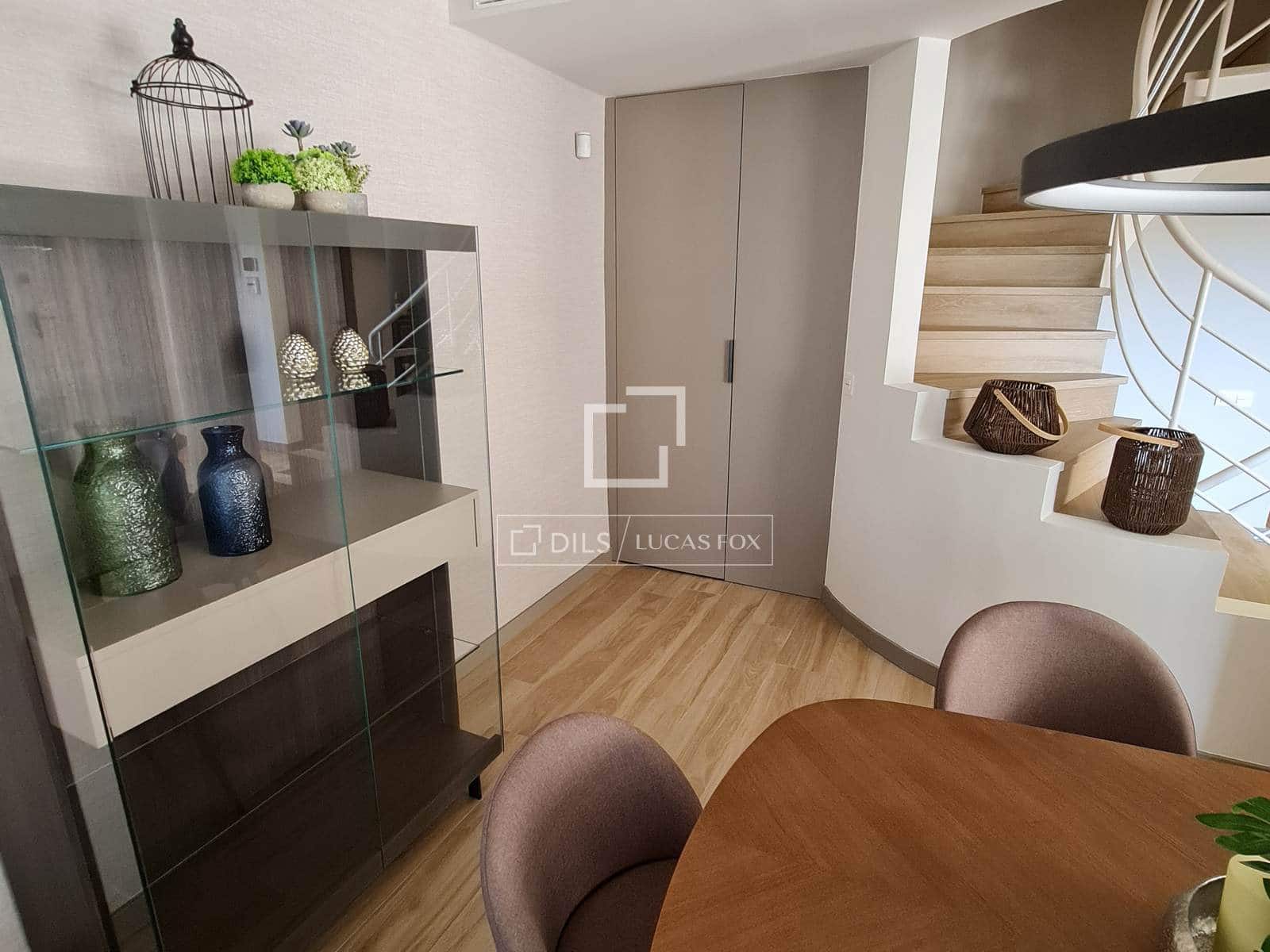 5 makuuhuone Huvila vuokrattavana paikassa Betera mukana uima-altaan 
autotalli - 4 000 € (Ref: 8981412)