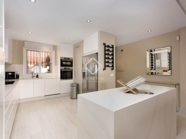 2 quarto Apartamento para venda em Benahavís com piscina garagem - 740 000 € (Ref: 8981413)