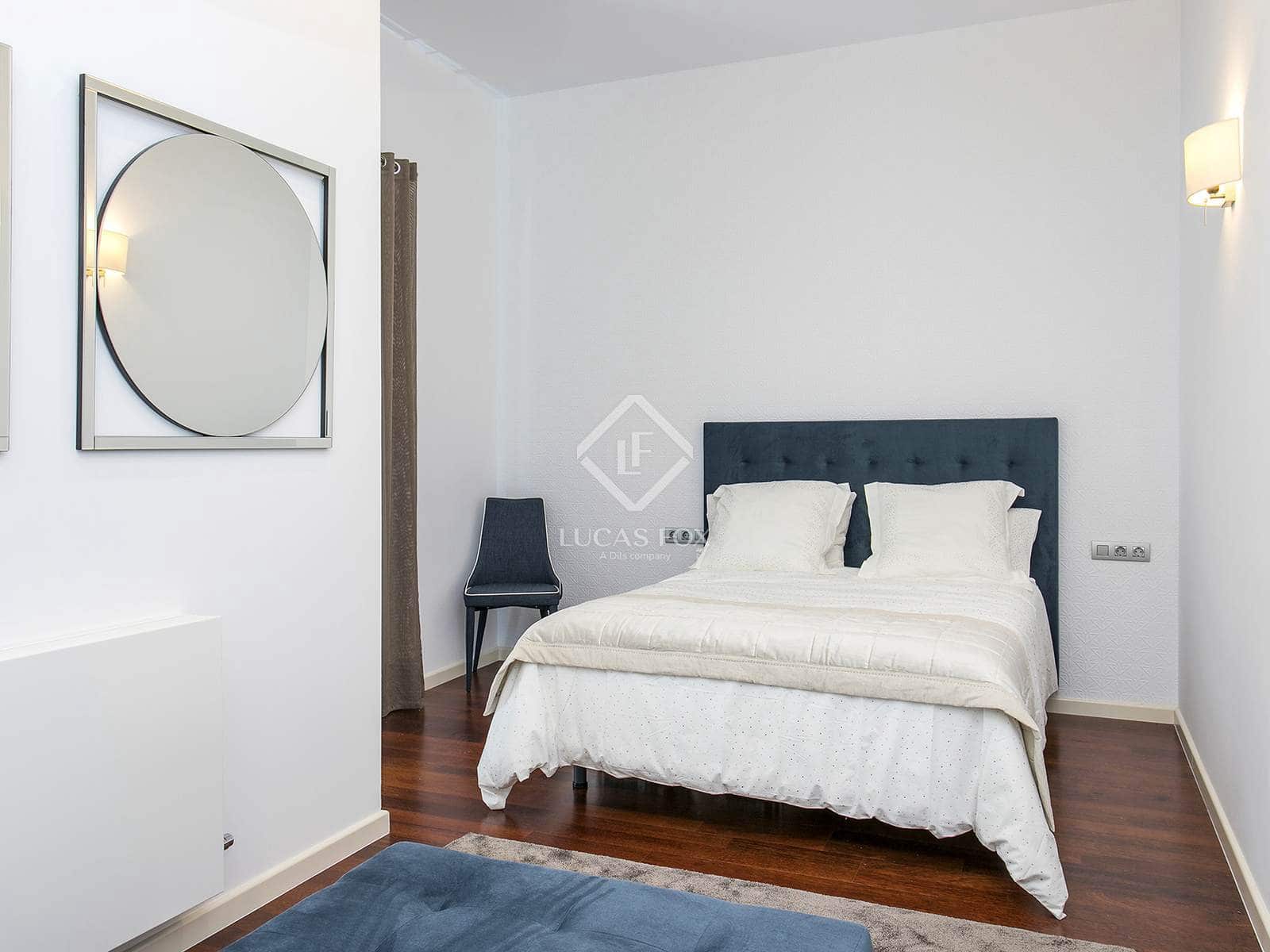 3 bedroom Apartment for sale in Barcelona city with pool - € 990,000 (Ref: 8981415)