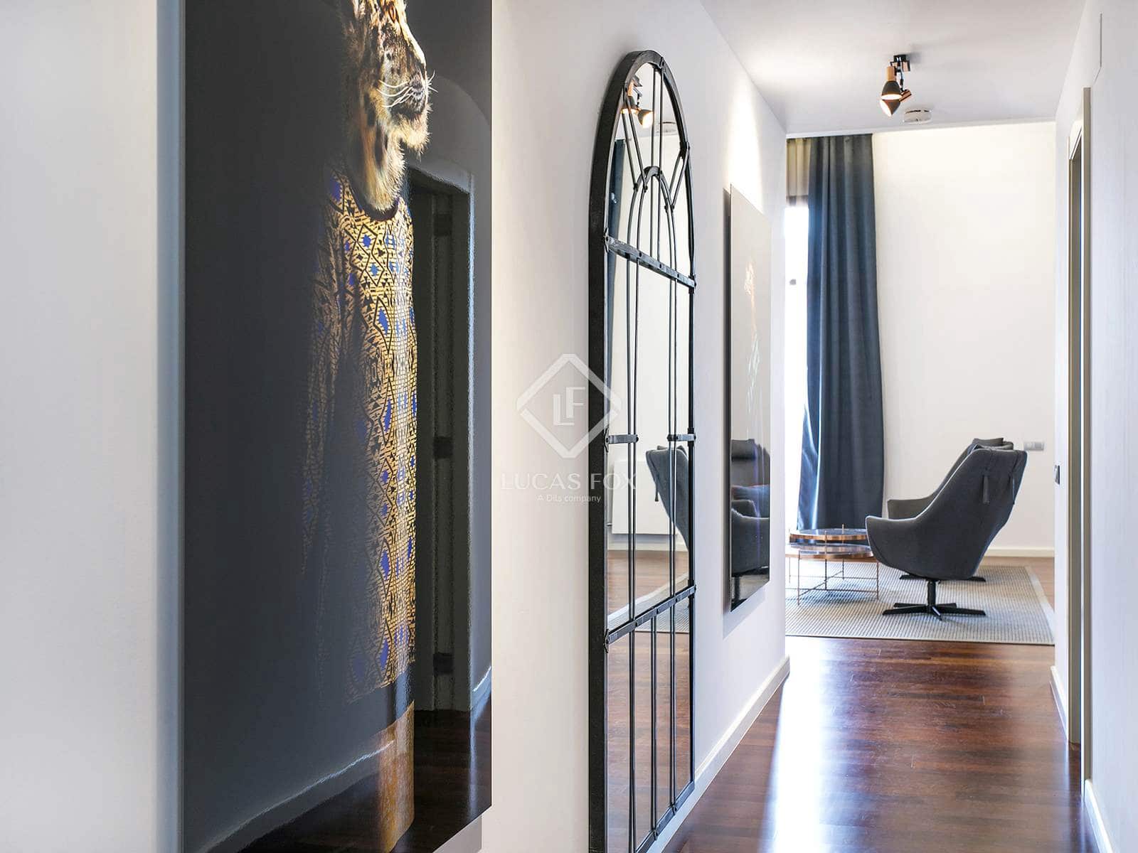 3 bedroom Apartment for sale in Barcelona city with pool - € 990,000 (Ref: 8981415)