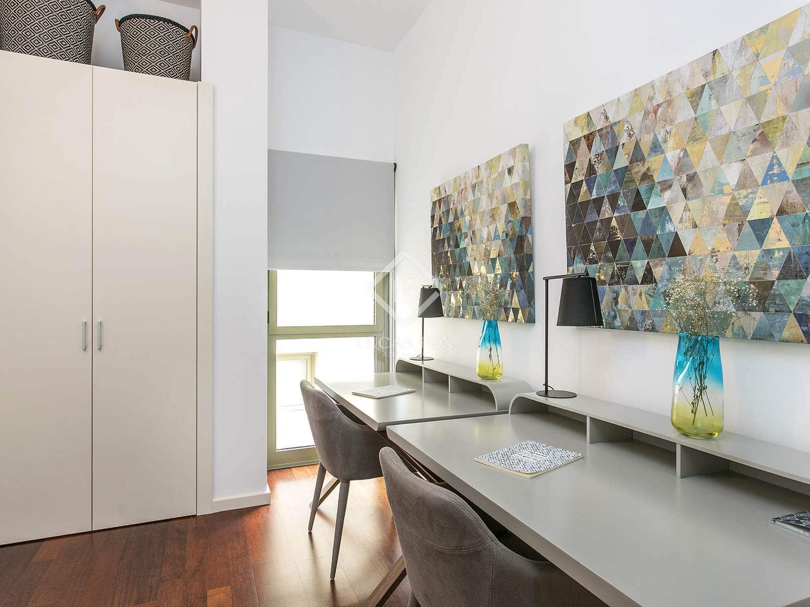 3 bedroom Apartment for sale in Barcelona city with pool - € 990,000 (Ref: 8981415)
