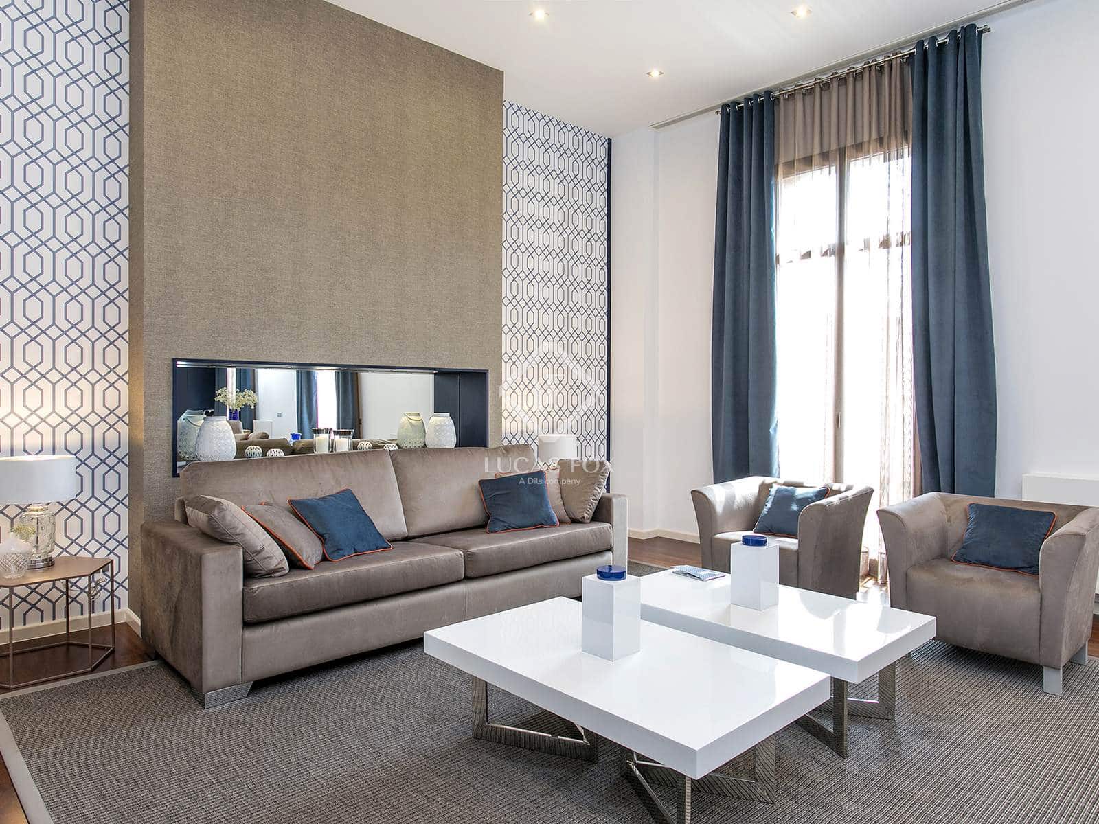 3 bedroom Apartment for sale in Barcelona city with pool - € 990,000 (Ref: 8981415)