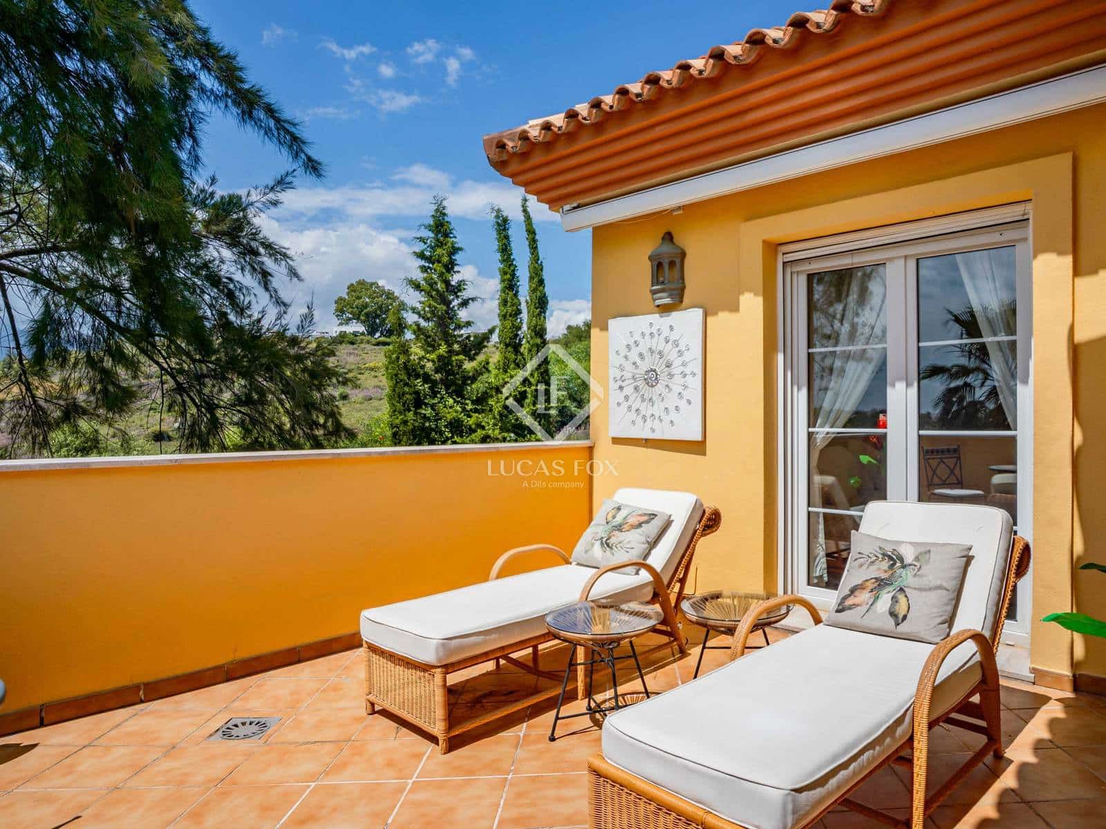 Apartamento de 3 habitaciones en Nueva Andalucia en venta con piscina - 995.000 € (Ref: 8981416)