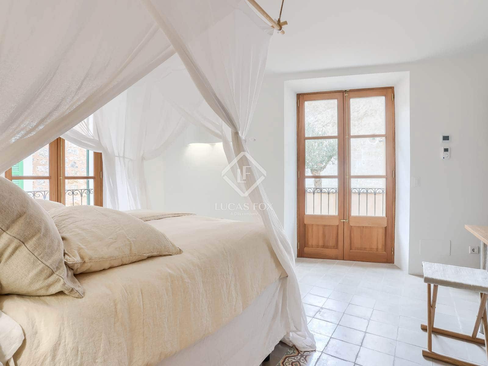 6 soveværelse Villa til salg i Soller med swimmingpool garage - € 2.995.000 (Ref: 8981420)