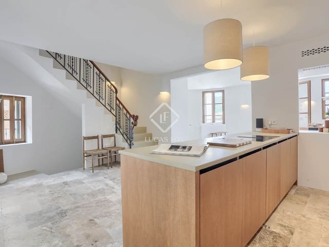 6 soverom Villa til salgs i Sóller med svømmebasseng garasje - € 2 995 000 (Ref: 8981420)