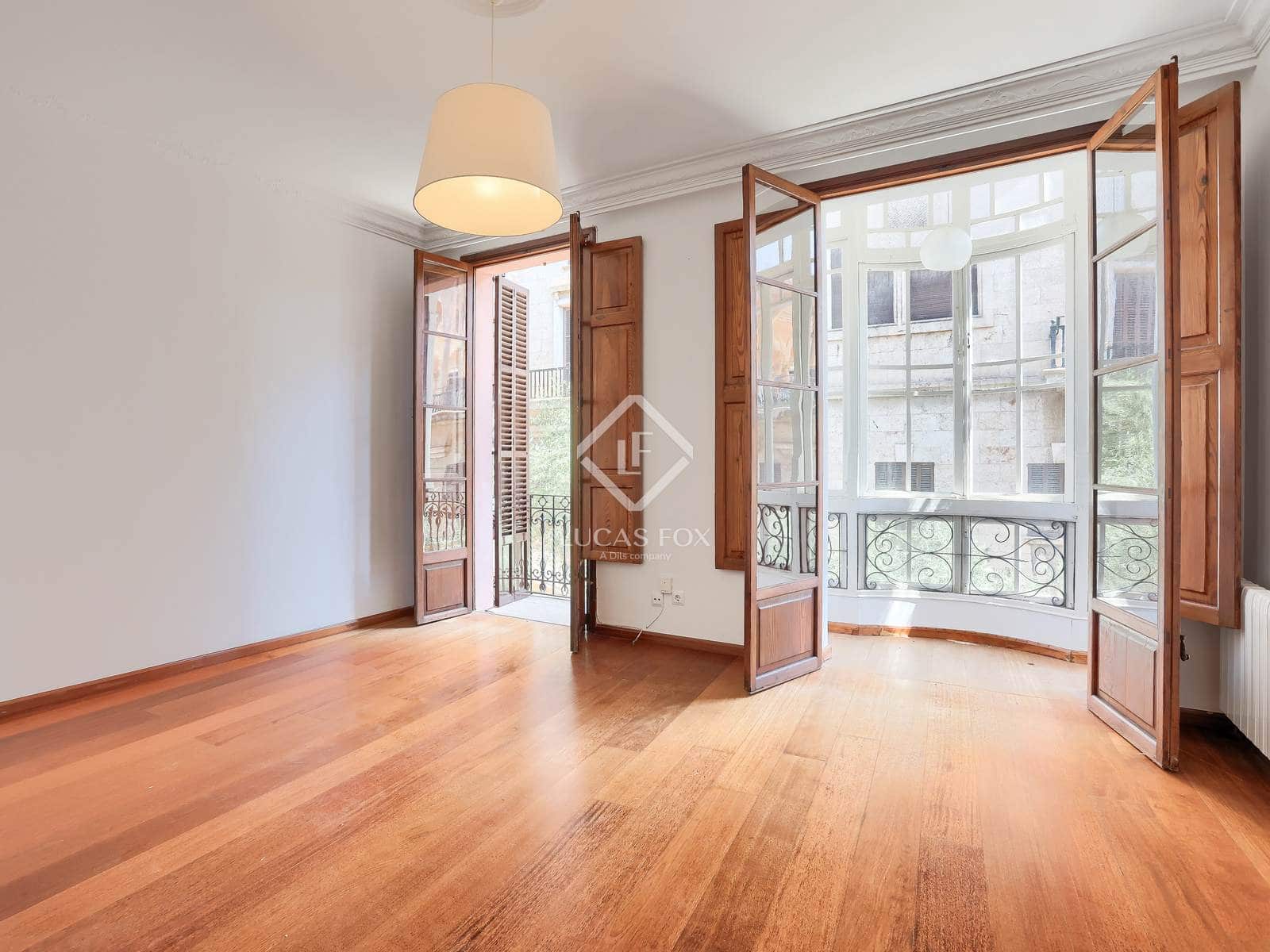 3 soverom Leilighet til salgs i Palma de Mallorca med garasje - € 1 875 000 (Ref: 8981689)