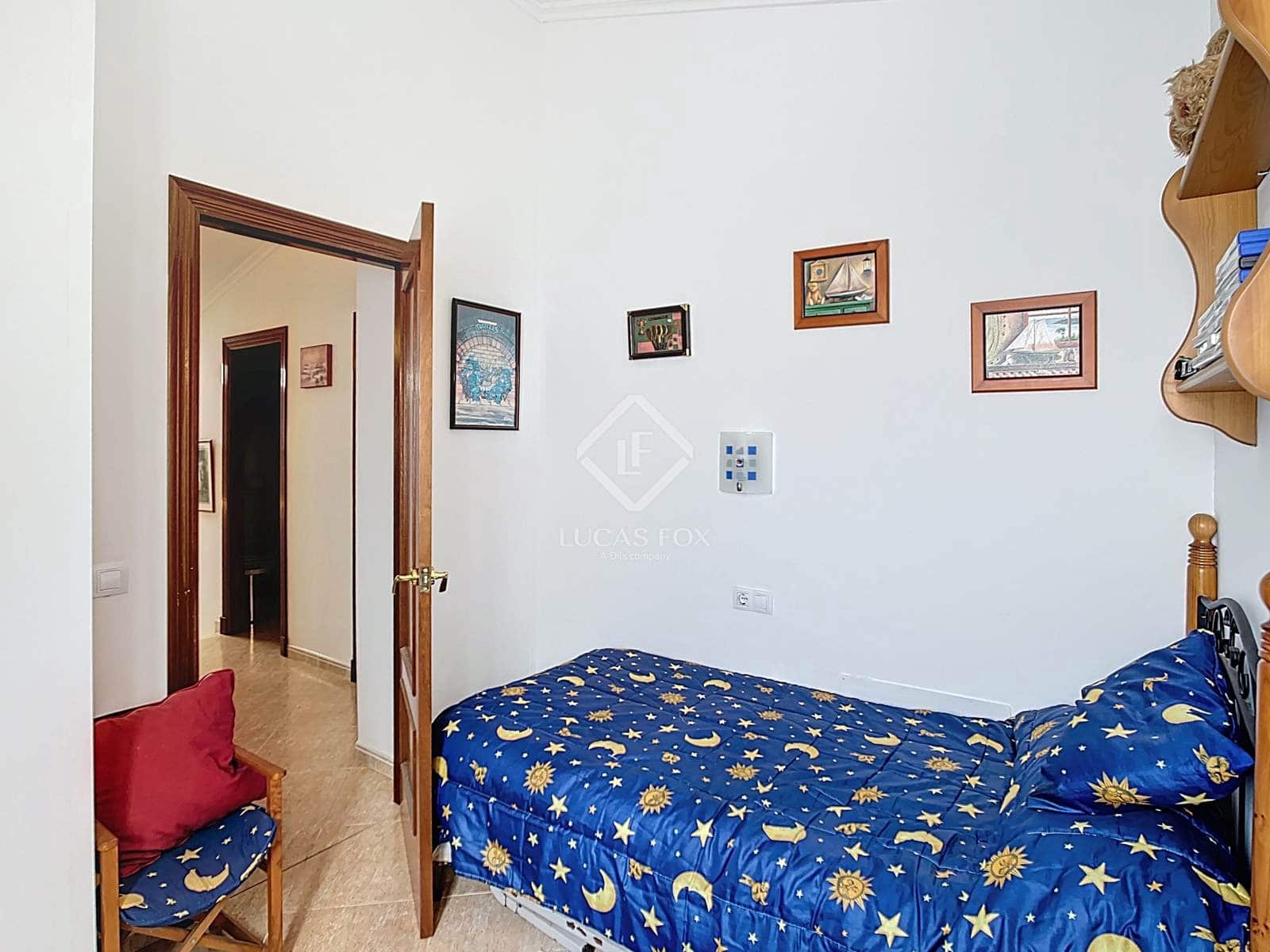 3 bedroom Penthouse for sale in Ciutadella de Menorca with garage - € 450,000 (Ref: 8981690)