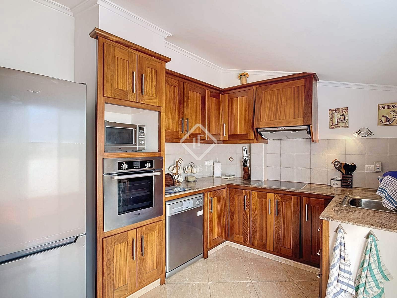 3 bedroom Penthouse for sale in Ciutadella de Menorca with garage - € 450,000 (Ref: 8981690)
