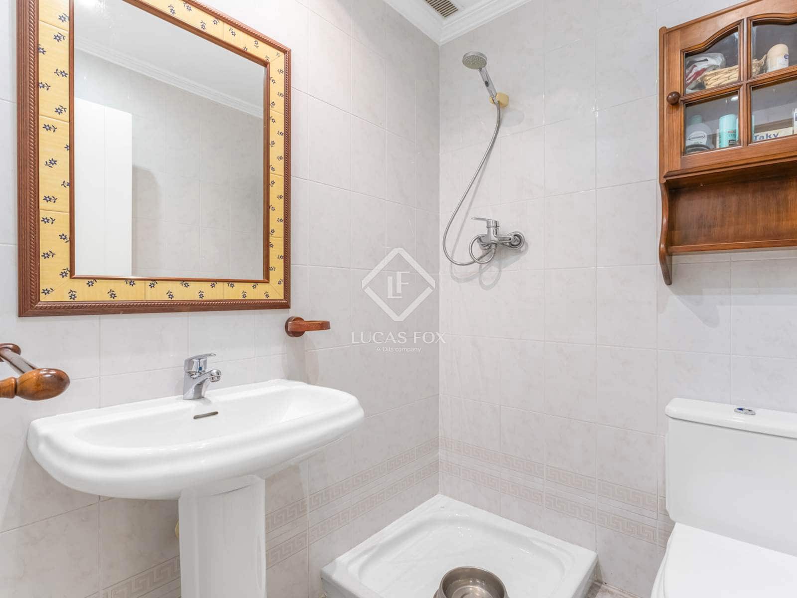 5 slaapkamer Villa te koop in Alicante stad met zwembad garage - € 774.800 (Ref: 8981789)