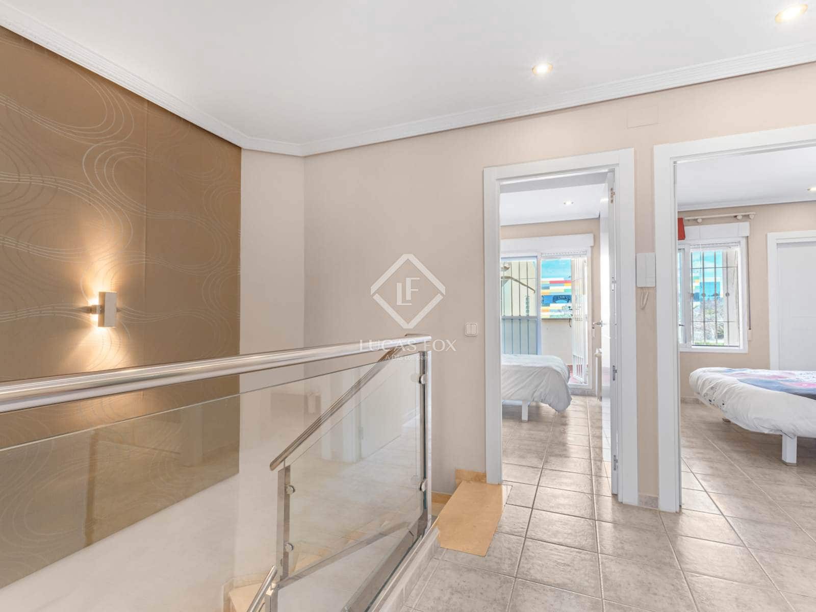 5 slaapkamer Villa te koop in Alicante stad met zwembad garage - € 774.800 (Ref: 8981789)