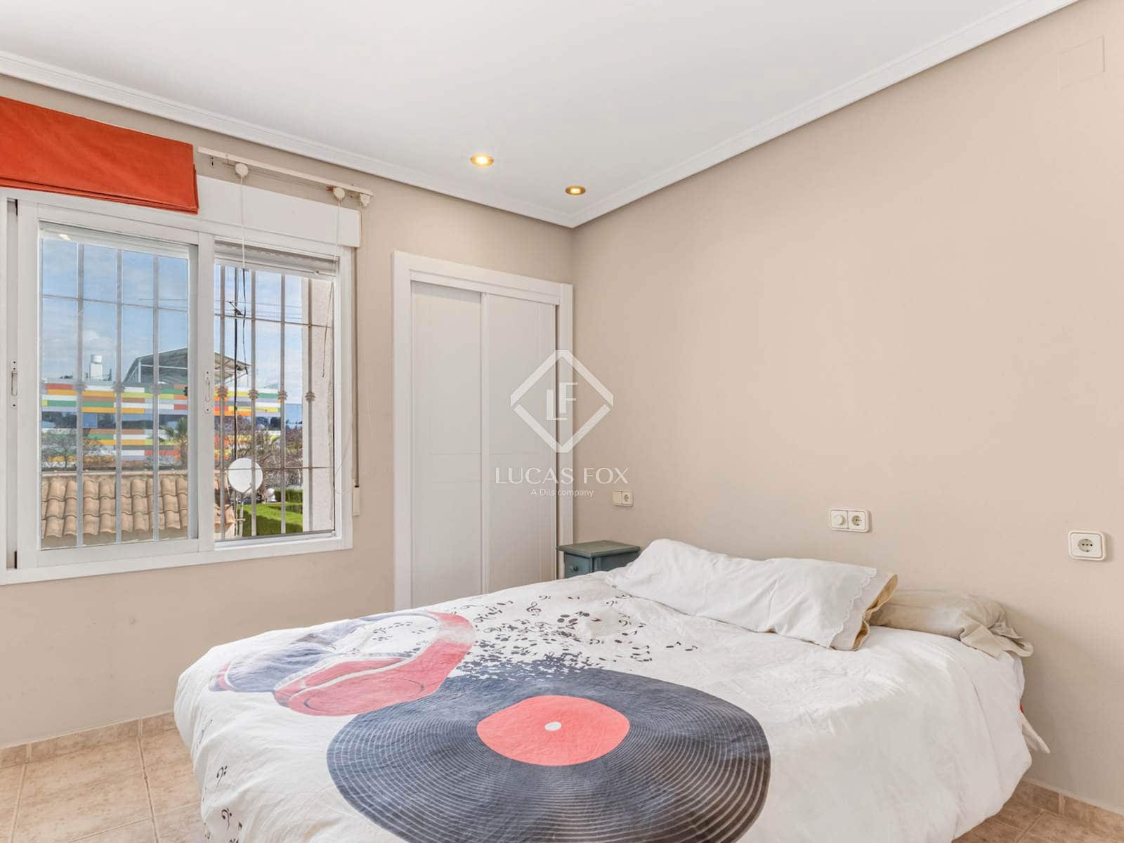 5 slaapkamer Villa te koop in Alicante stad met zwembad garage - € 774.800 (Ref: 8981789)