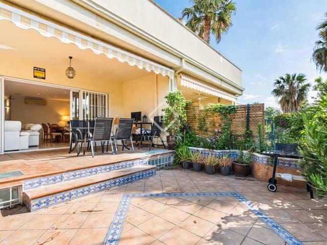 5 slaapkamer Villa te koop in Alicante stad met zwembad garage - € 774.800 (Ref: 8981789)