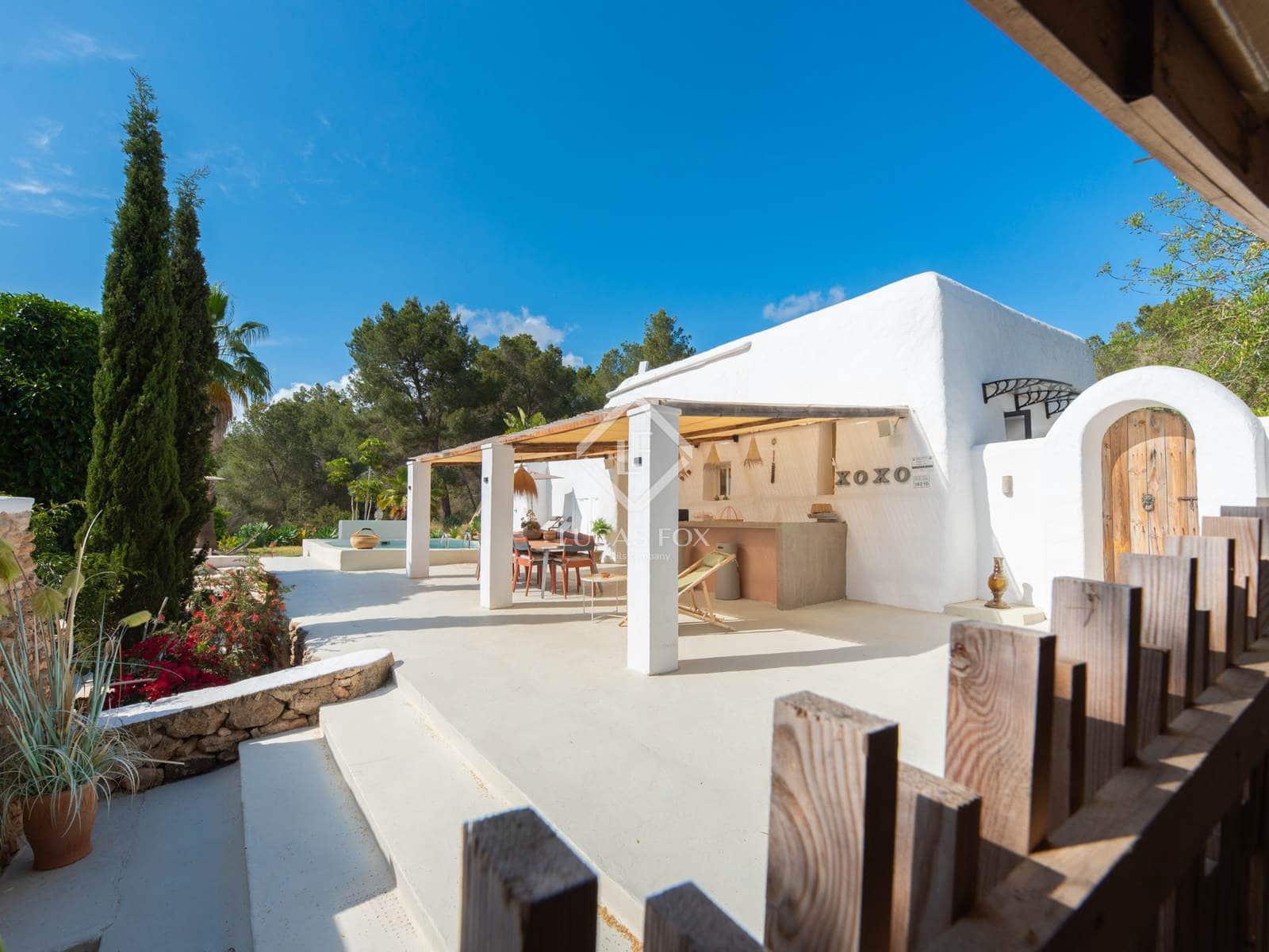 5 soveværelse Villa til salg i Sant Antoni de Portmany med swimmingpool - € 2.950.000 (Ref: 8981790)