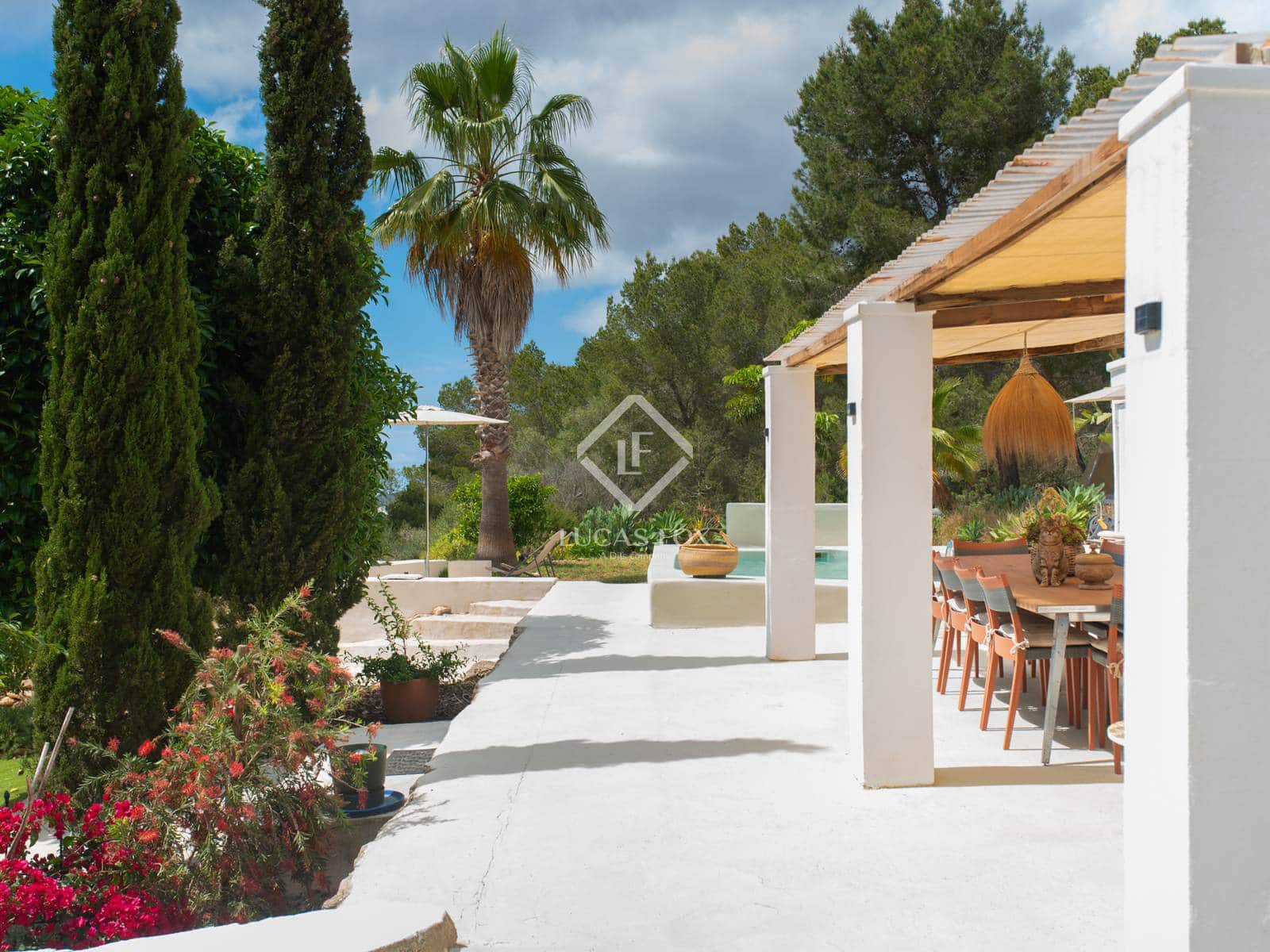 5 soveværelse Villa til salg i Sant Antoni de Portmany med swimmingpool - € 2.950.000 (Ref: 8981790)