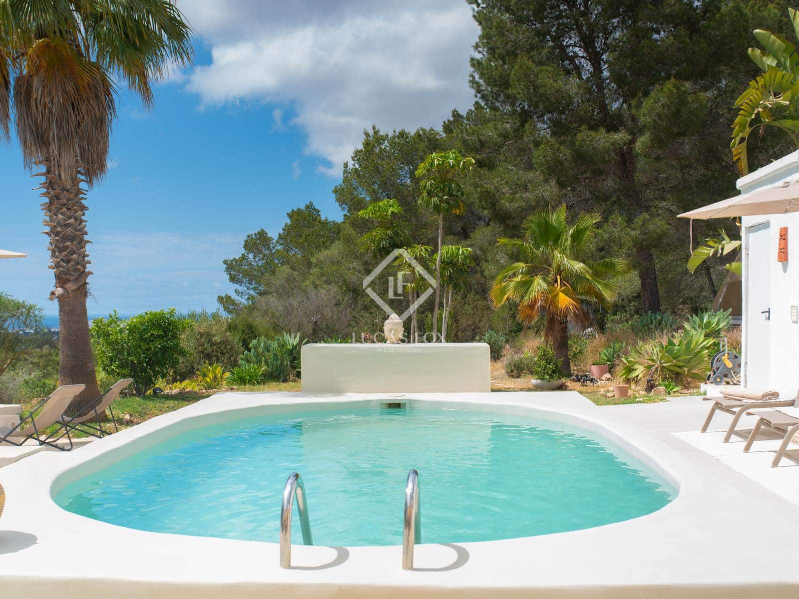 5 soveværelse Villa til salg i Sant Antoni de Portmany med swimmingpool - € 2.950.000 (Ref: 8981790)