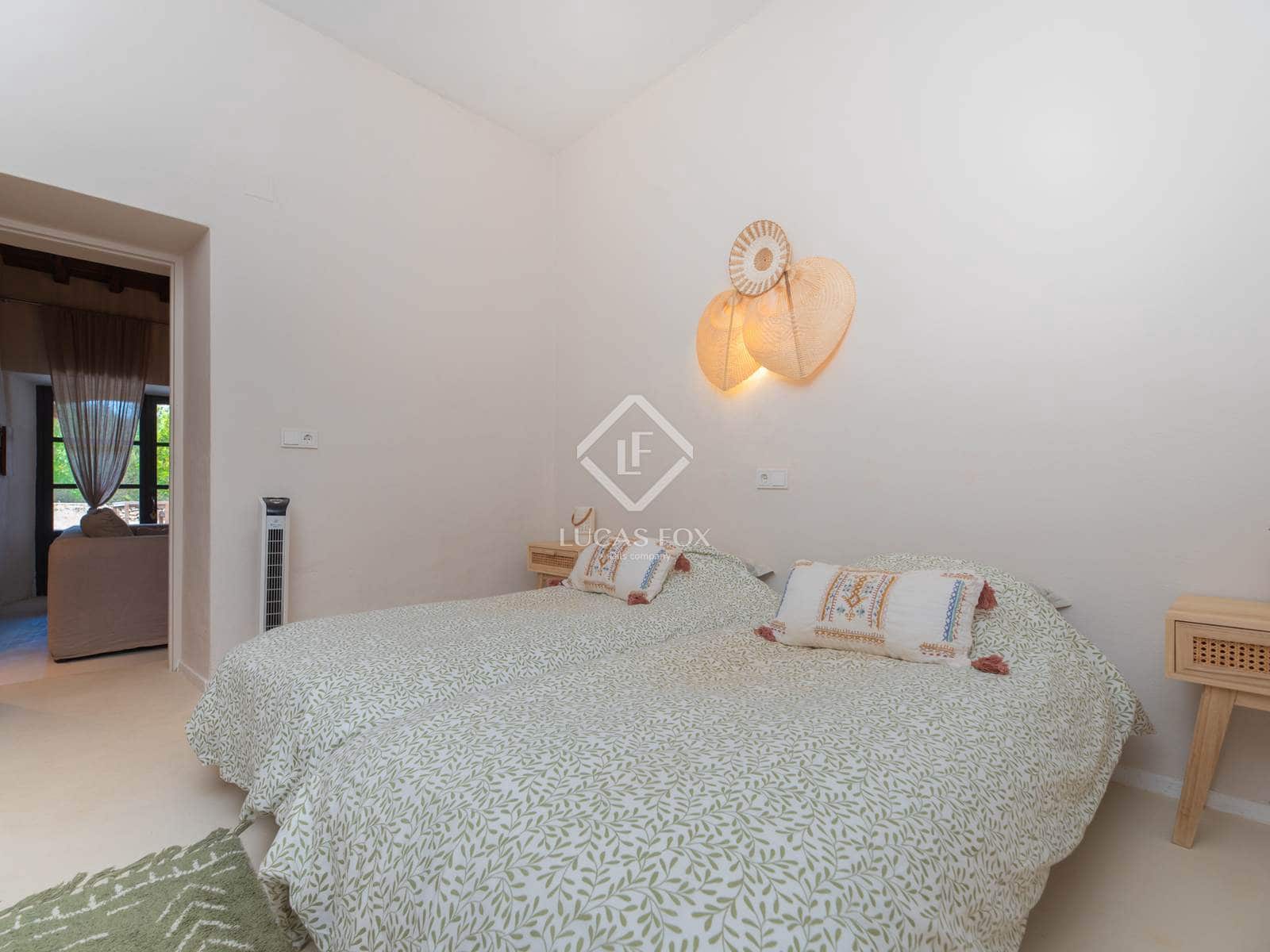 5 soveværelse Villa til salg i Sant Antoni de Portmany med swimmingpool - € 2.950.000 (Ref: 8981790)