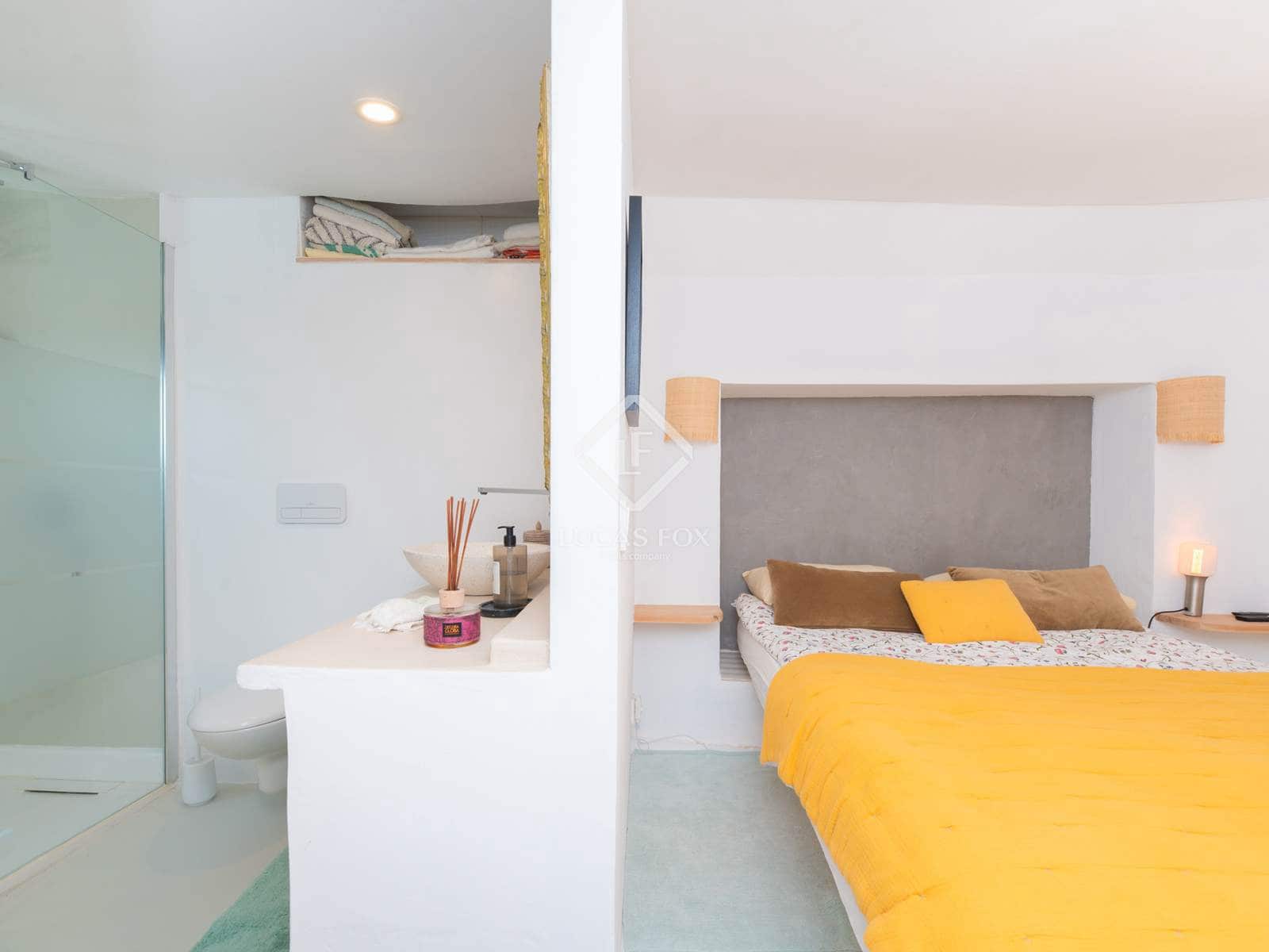 5 soveværelse Villa til salg i Sant Antoni de Portmany med swimmingpool - € 2.950.000 (Ref: 8981790)