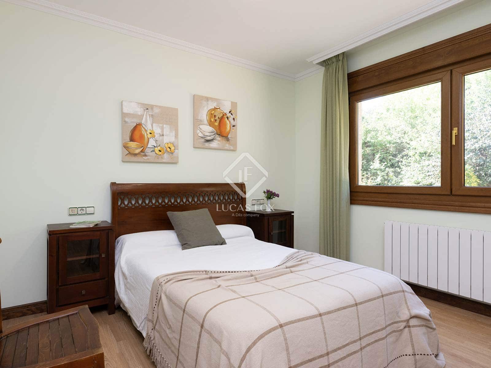 6 bedroom Villa for sale in Bueu with pool garage - € 1,500,000 (Ref: 8981793)